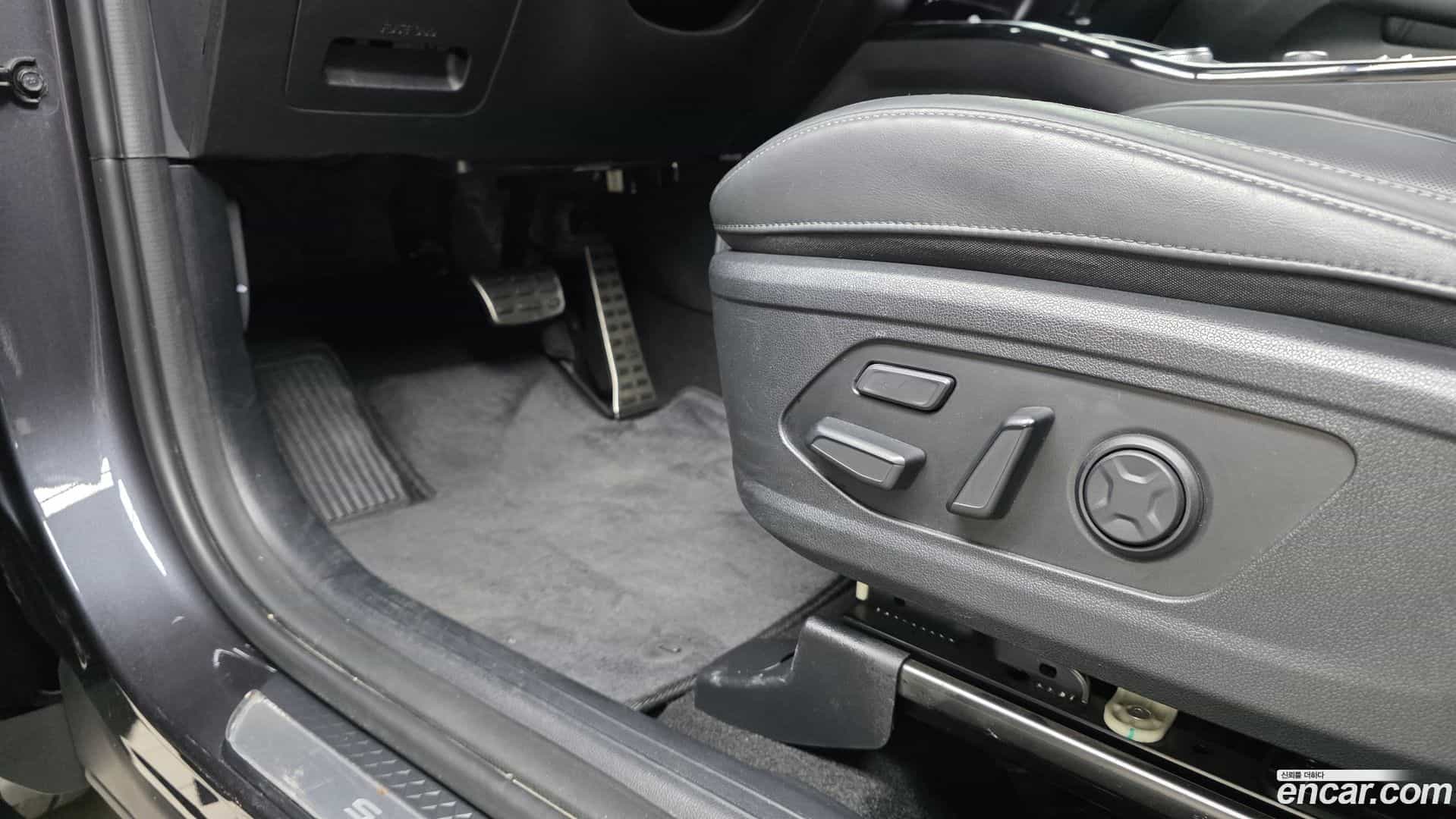 Sorento Kia 2022.10-OPTION-046