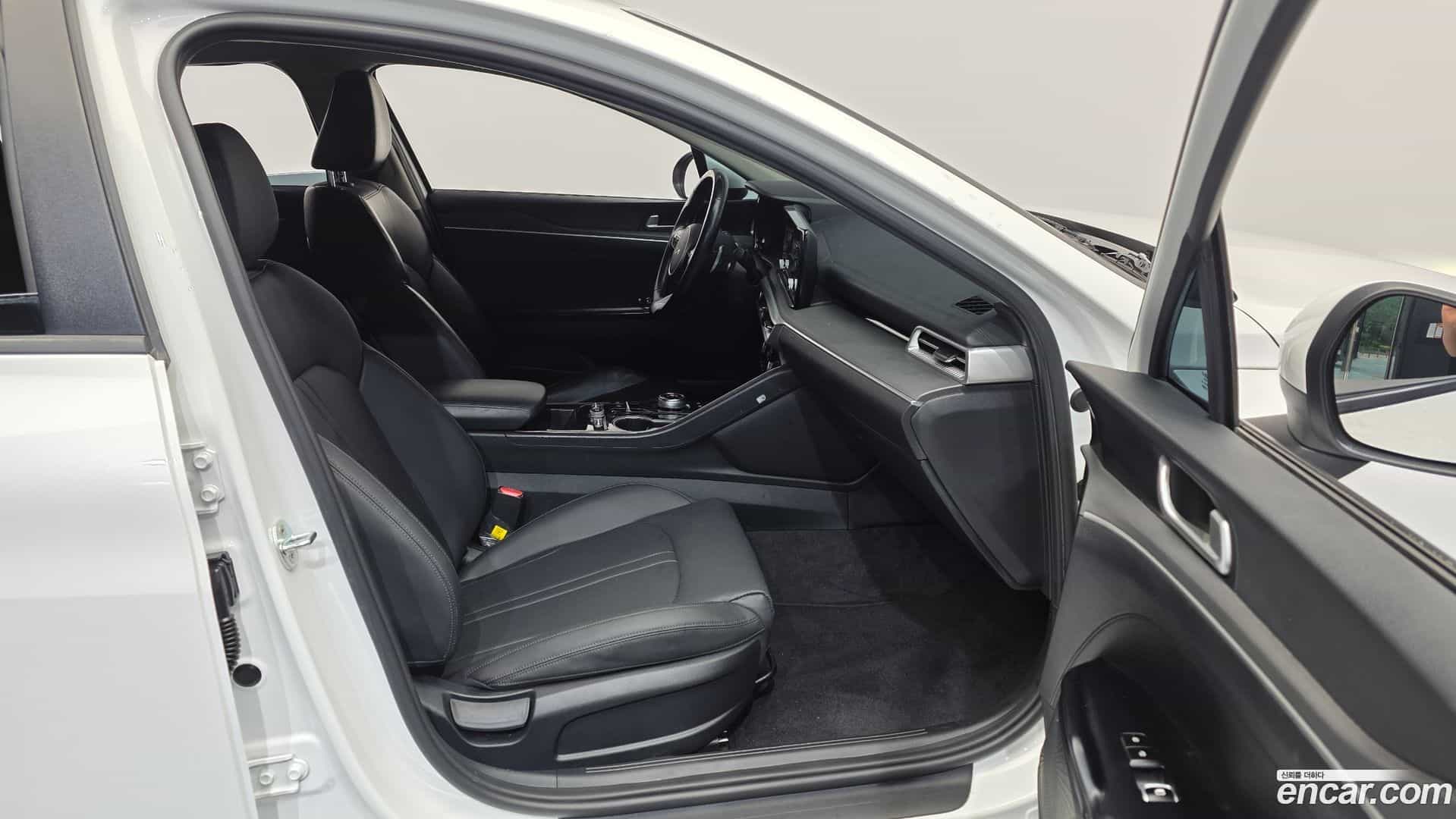 K5 Kia 2022.2-OPTION-015