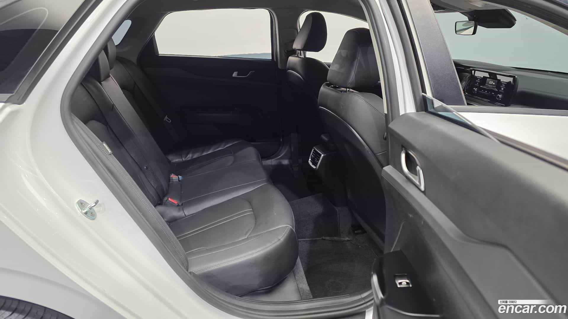 K5 Kia 2022.2-OPTION-016