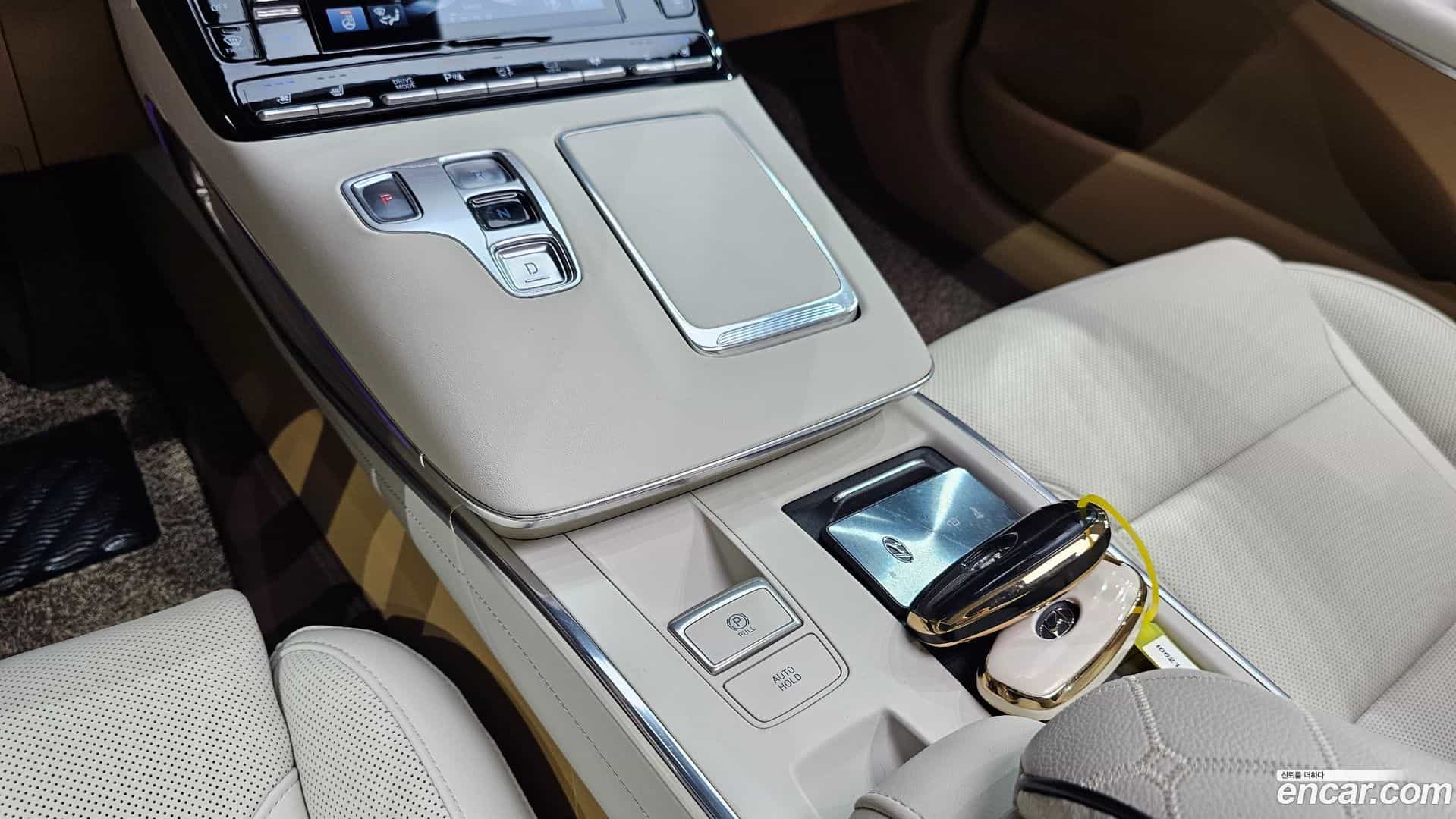 Grandeur Hyundai 2020.10-INNER-009