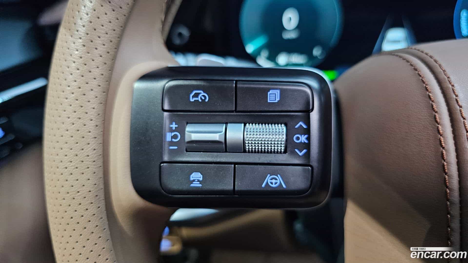 Grandeur Hyundai 2025.7-OPTION-021