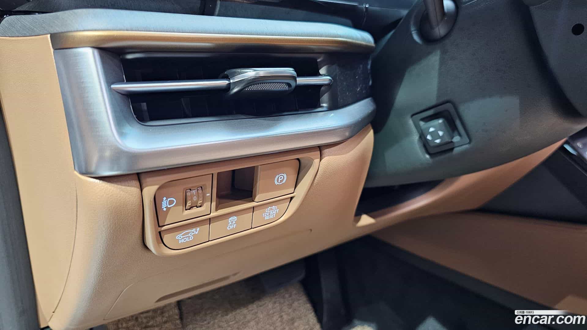 Grandeur Hyundai 2025.7-OPTION-024