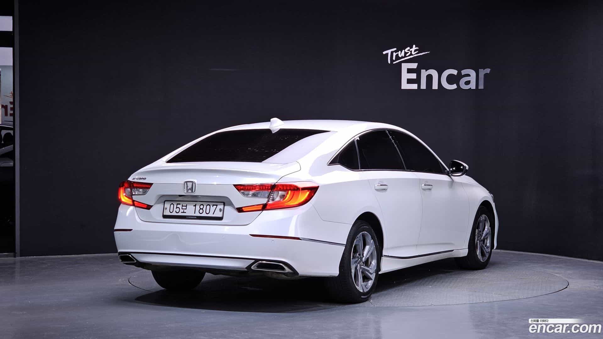Accord Honda 2018.6-OUTER-002