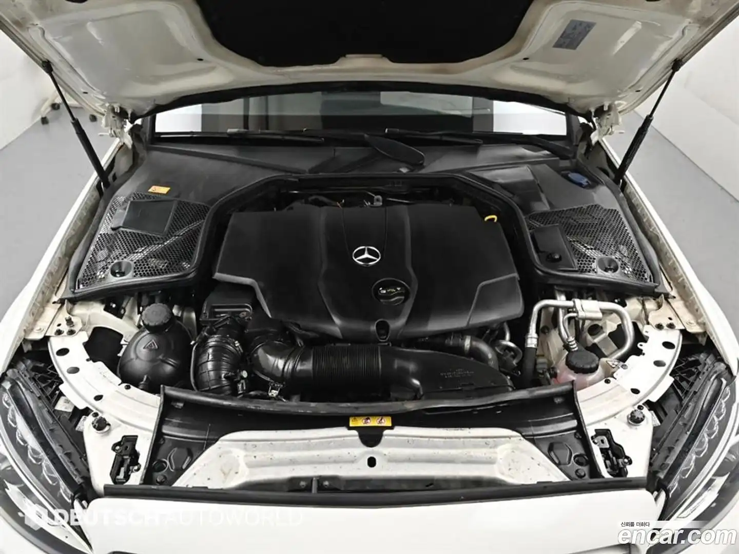 C-Class Mercedes-Benz 2015.11-OUTER-006