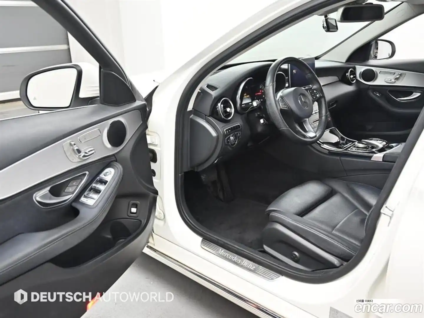 C-Class Mercedes-Benz 2015.11-OPTION-015