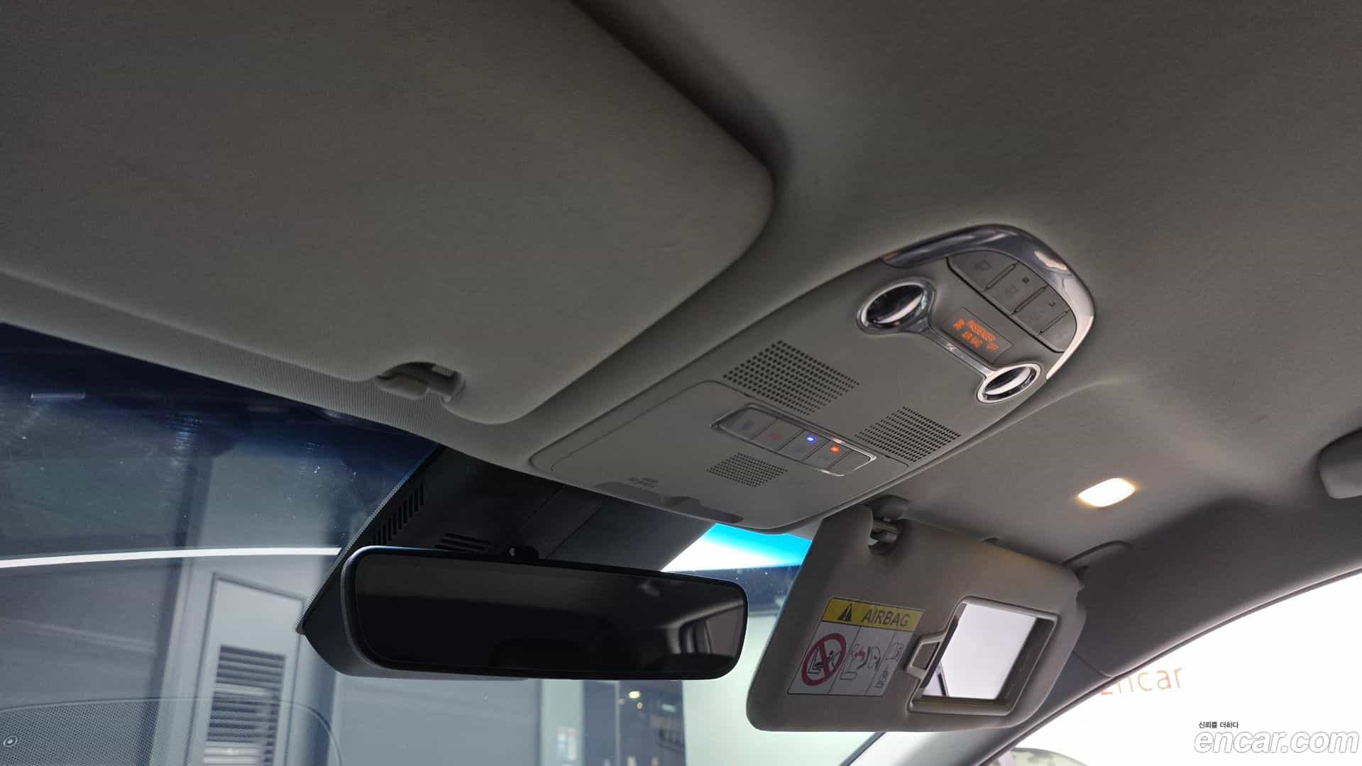 Grandeur Hyundai 2021.4-OPTION-023