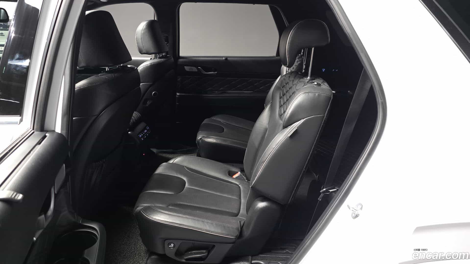 Palisade Hyundai 2020.10-INNER-036