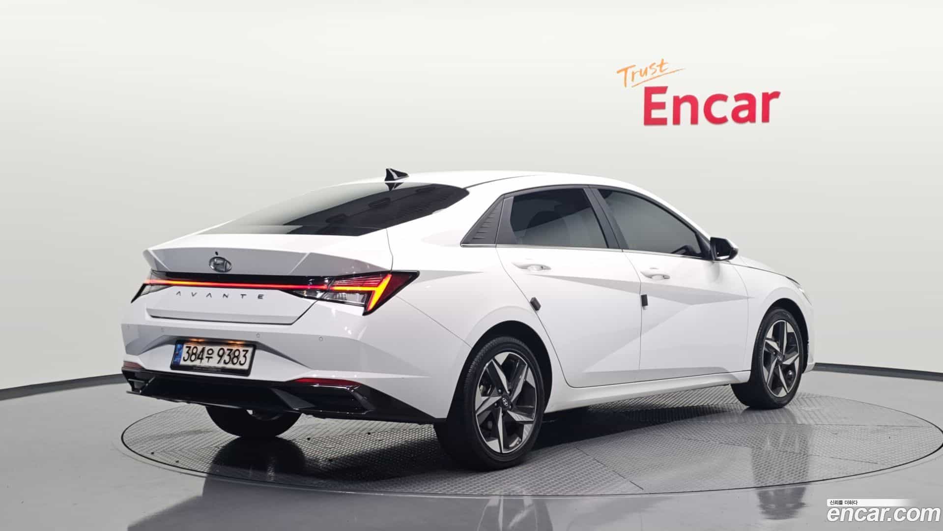 AVANTE Hyundai 2020.6-OUTER-002