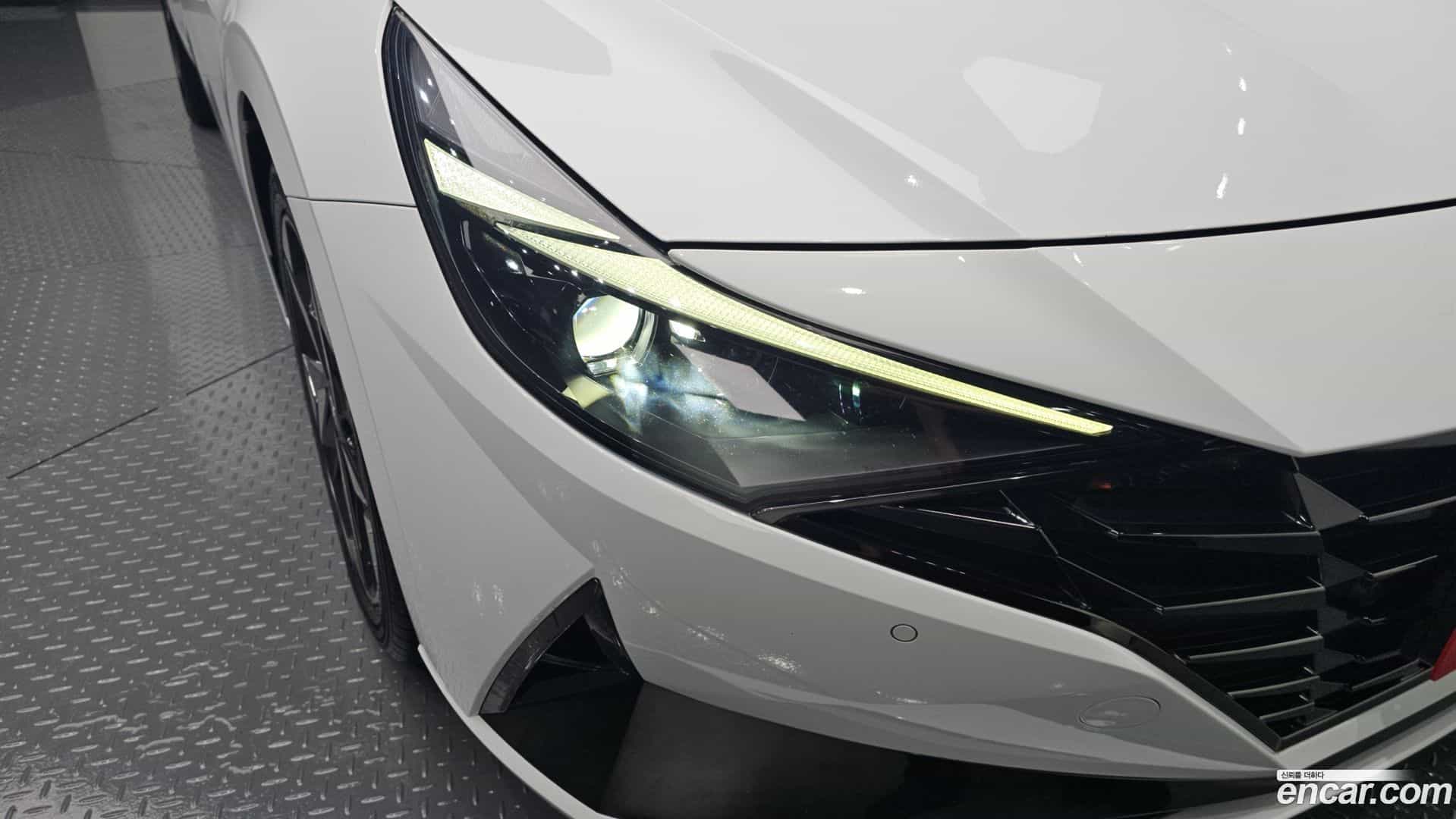AVANTE Hyundai 2020.6-OUTER-032