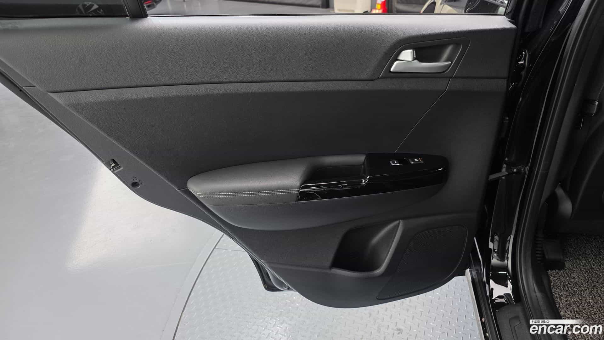 Sportage Kia 2018.9-INNER-035