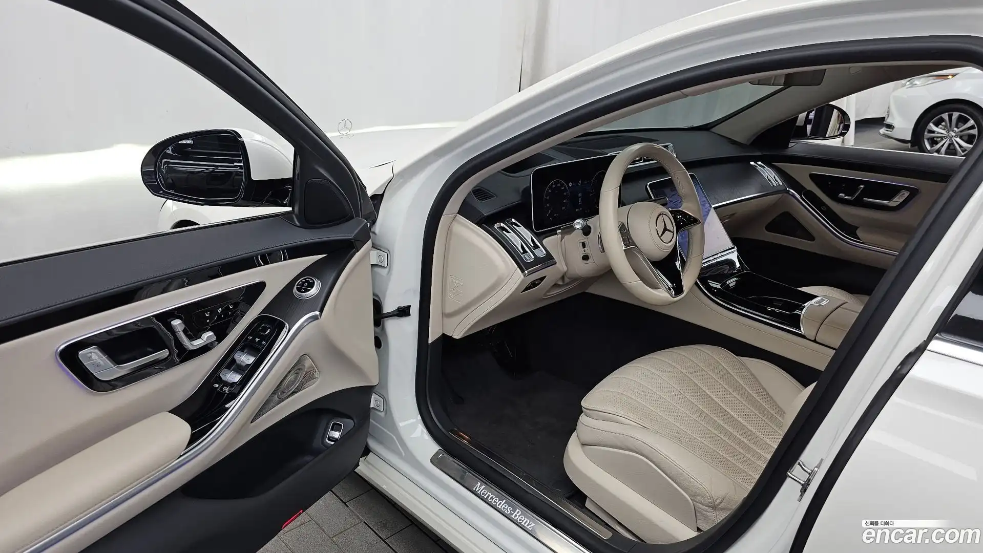 S-Class Mercedes-Benz 2022.2-INNER-010