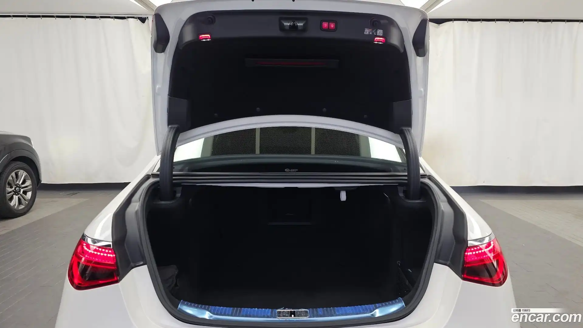 S-Class Mercedes-Benz 2022.2-OPTION-024