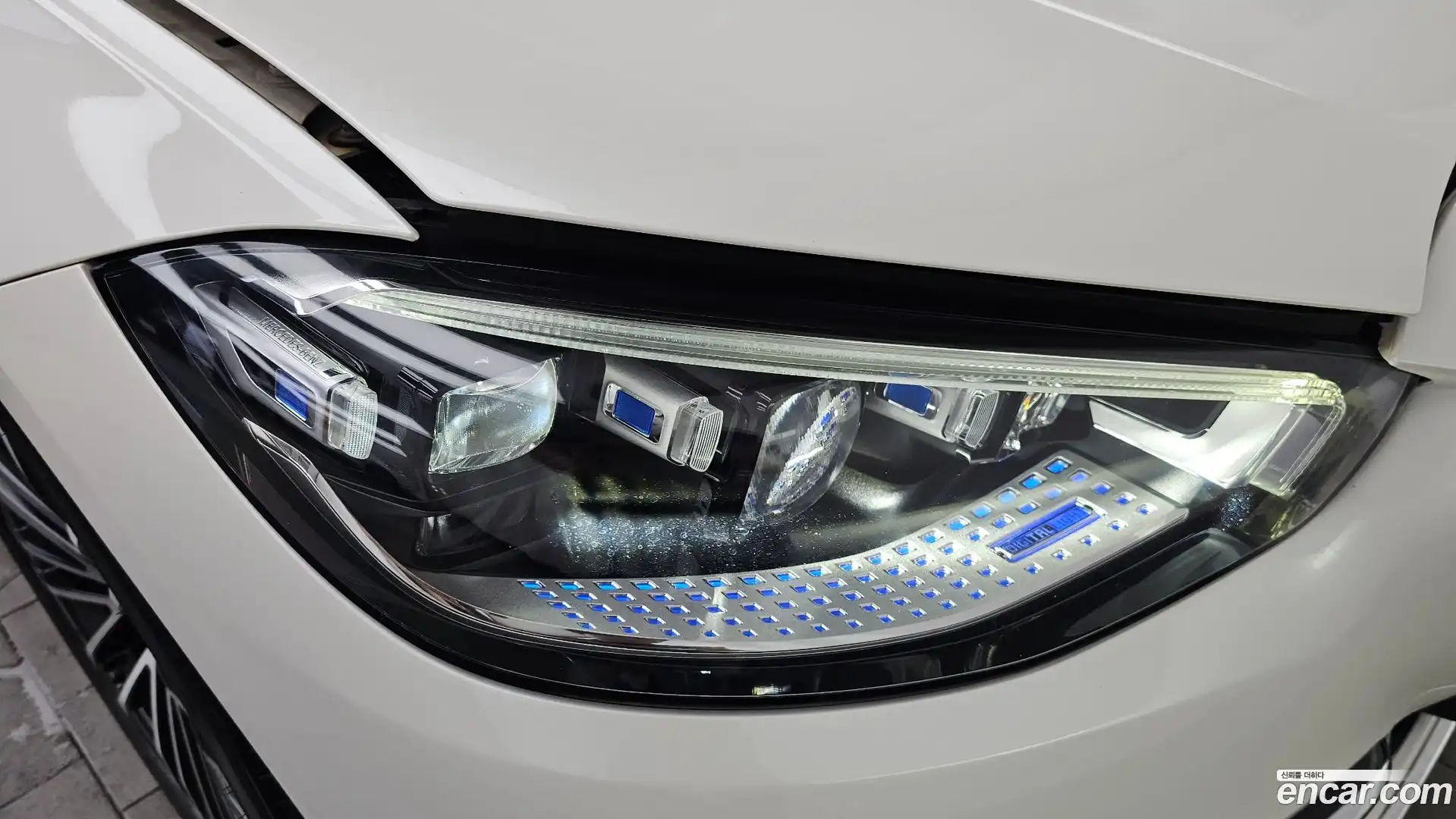 S-Class Mercedes-Benz 2022.2-OUTER-032