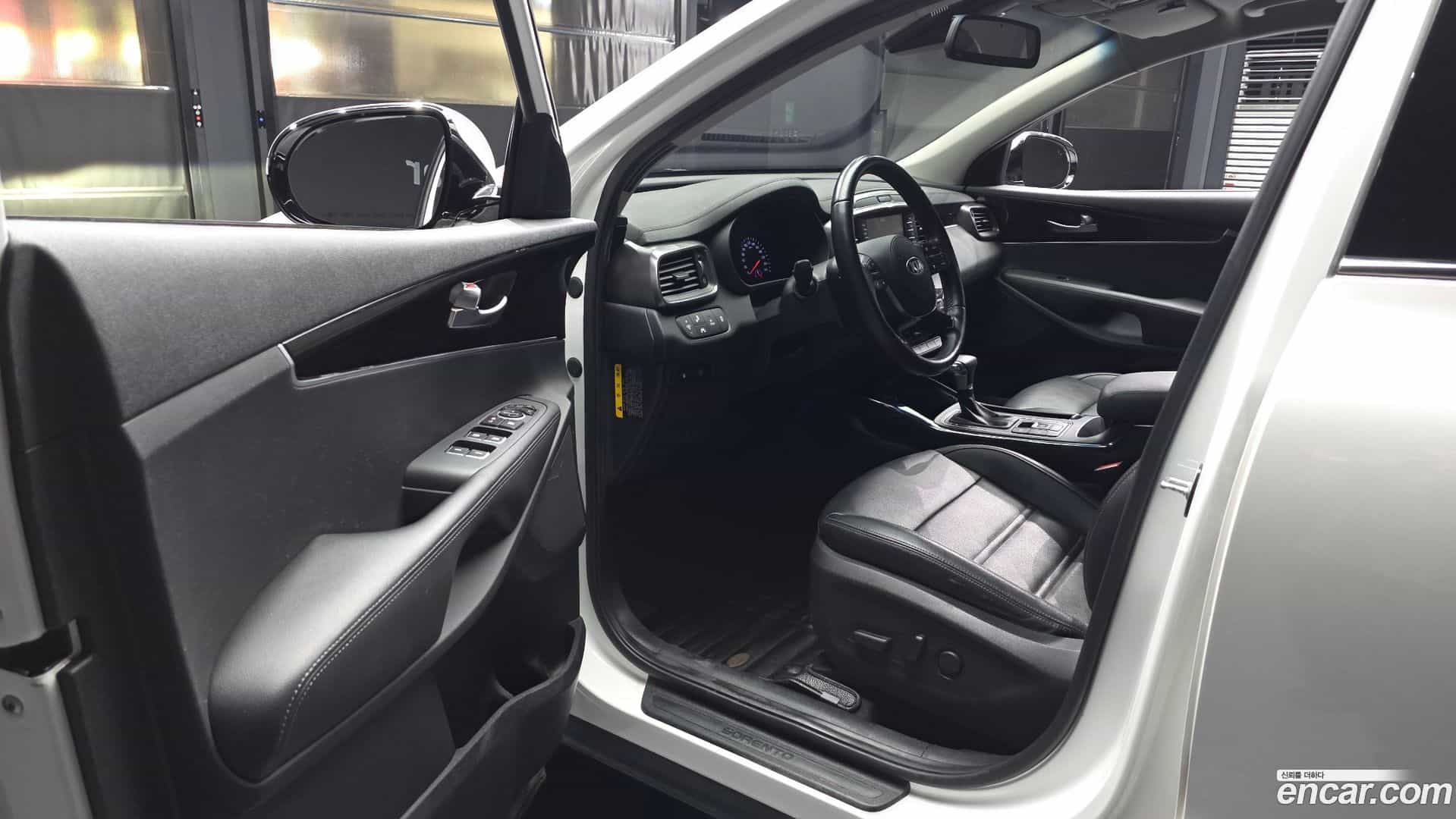 Sorento Kia 2018.3-INNER-010