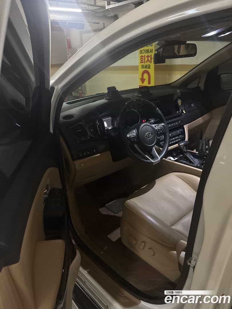 Canival Kia 2020.6-OPTION-022
