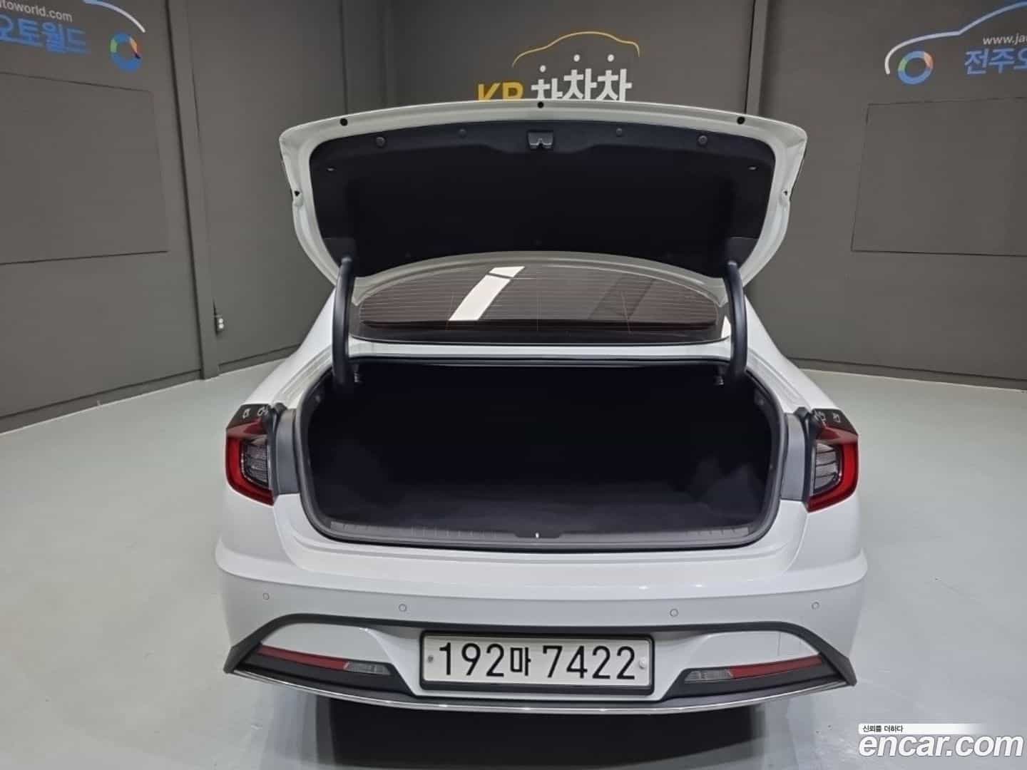 Sonata Hyundai 2019.8-INNER-008
