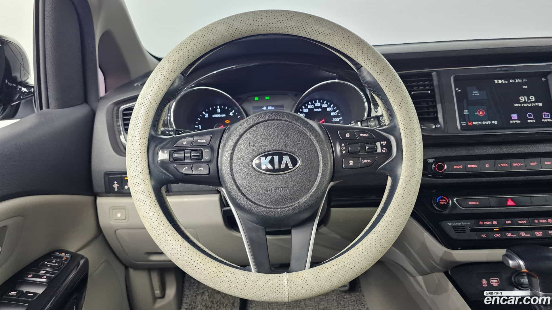 Canival Kia 2019.6-OPTION-017