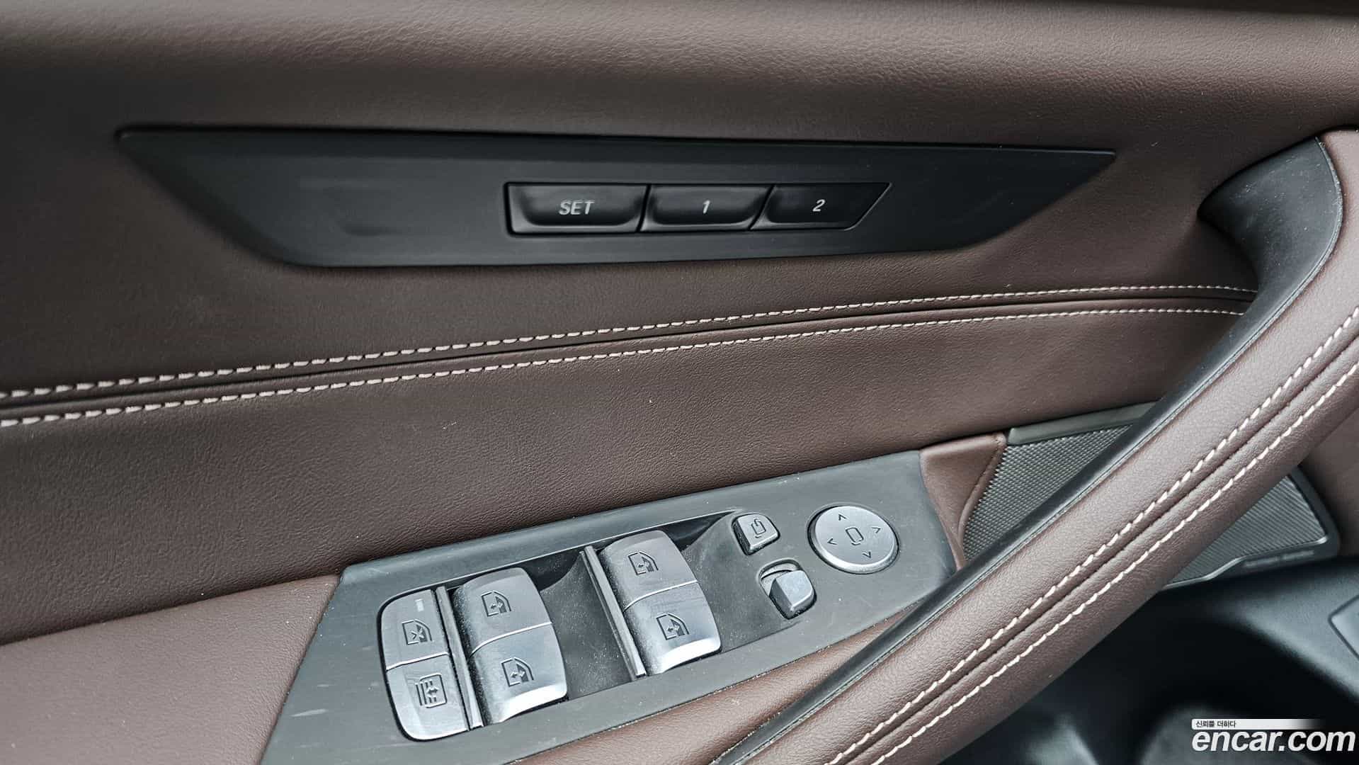 5-Series BMW 2023.0-OPTION-042