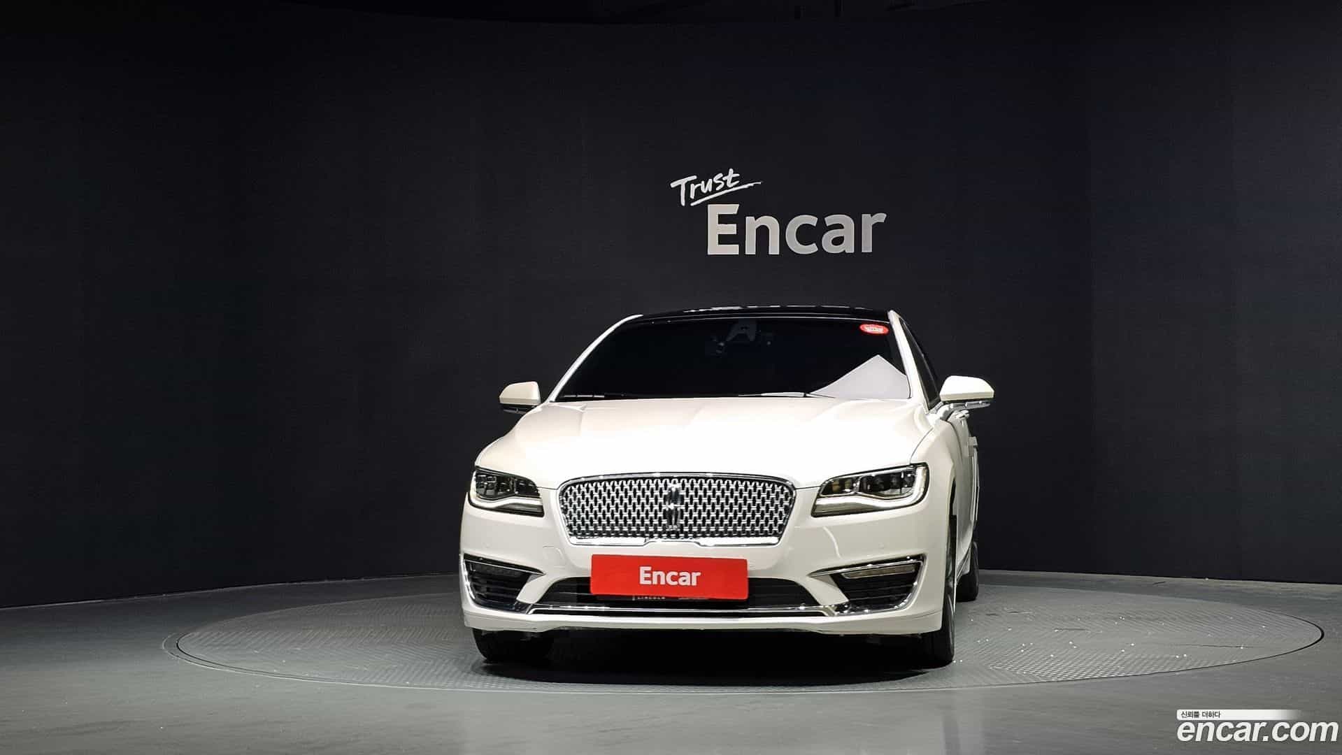 MKZ Lincoln 2019.0-OUTER-003