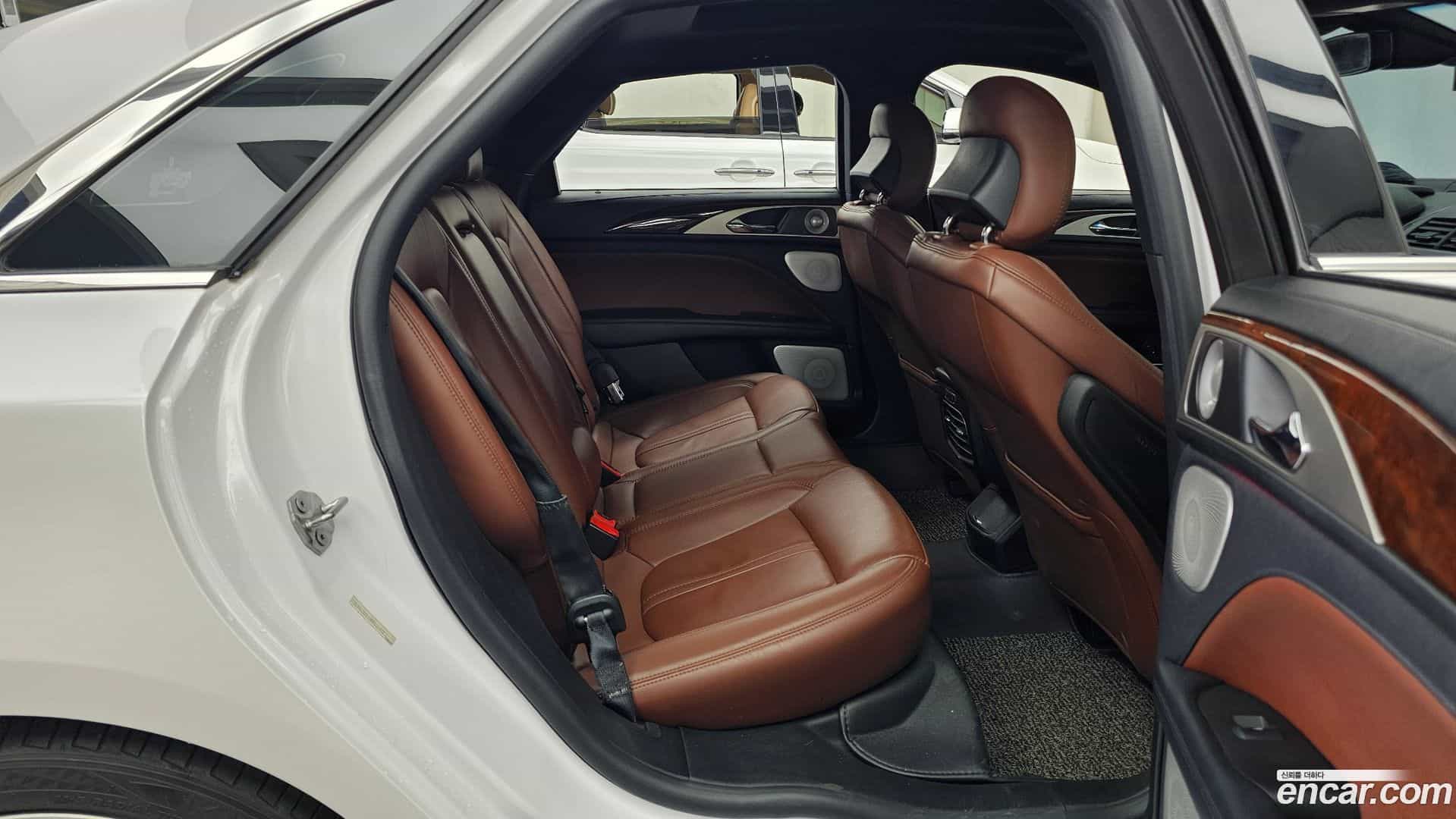 MKZ Lincoln 2019.0-OPTION-016