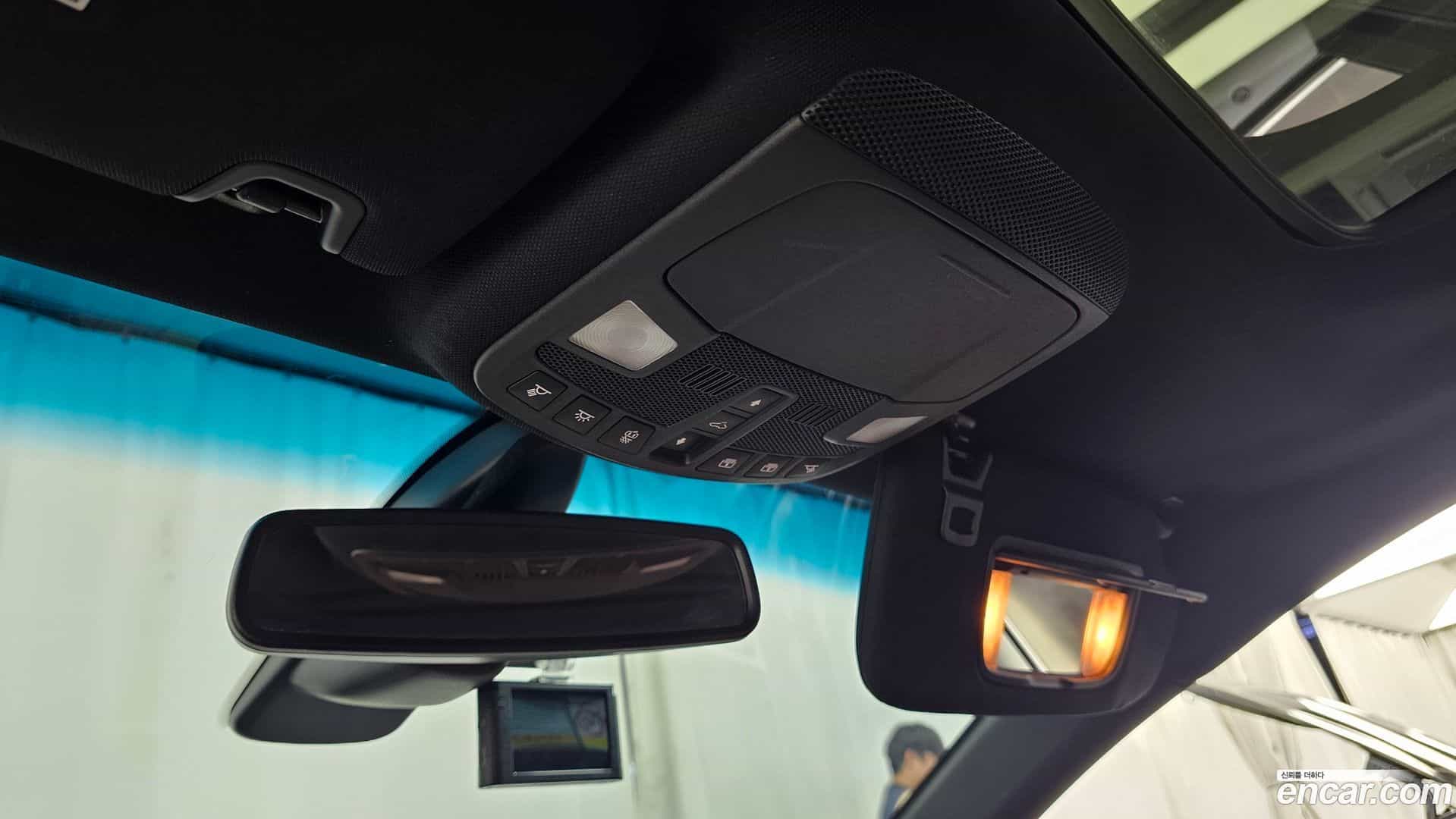 MKZ Lincoln 2019.0-OPTION-021