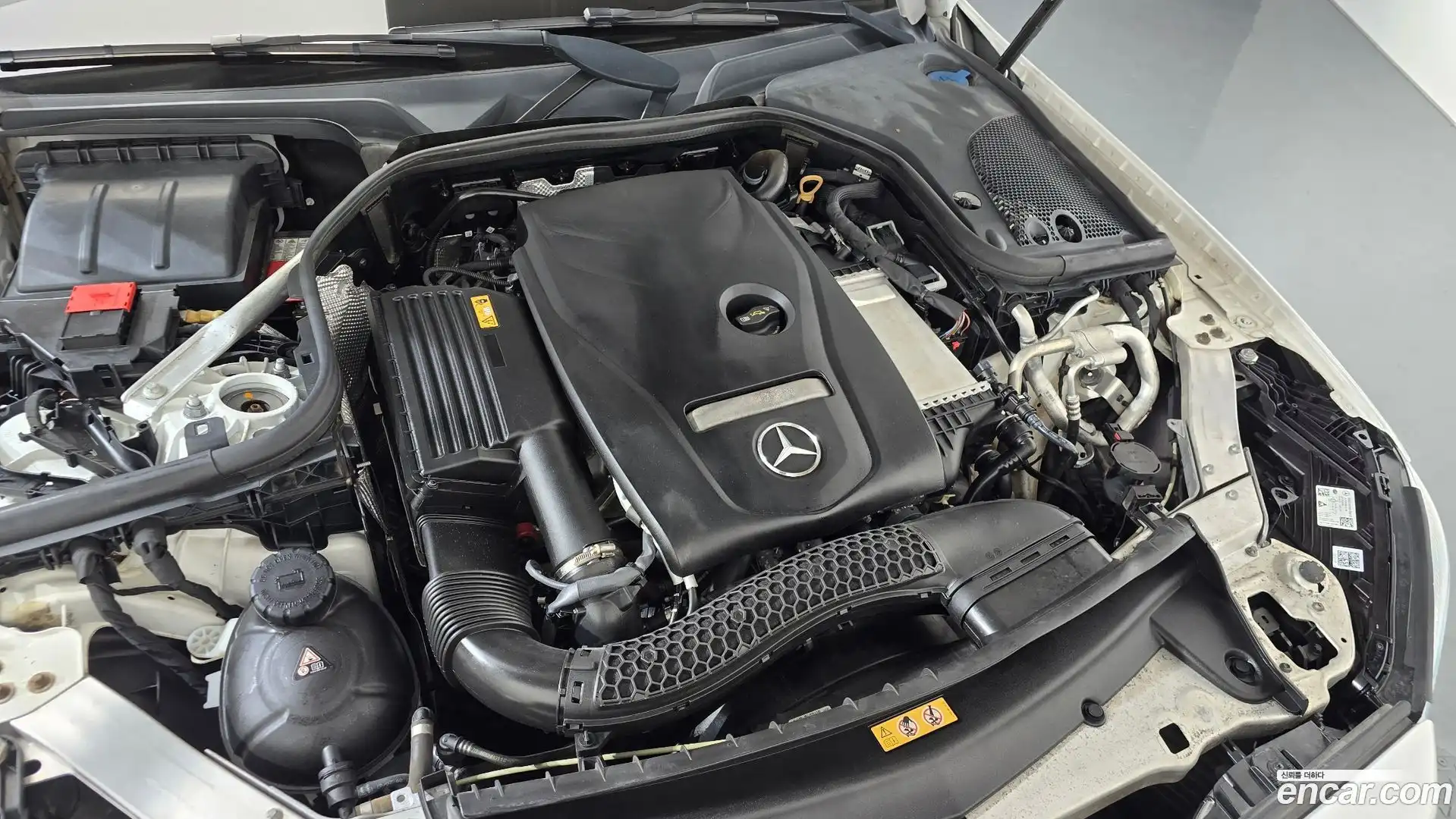 E-Class Mercedes-Benz 2021.2-OUTER-006