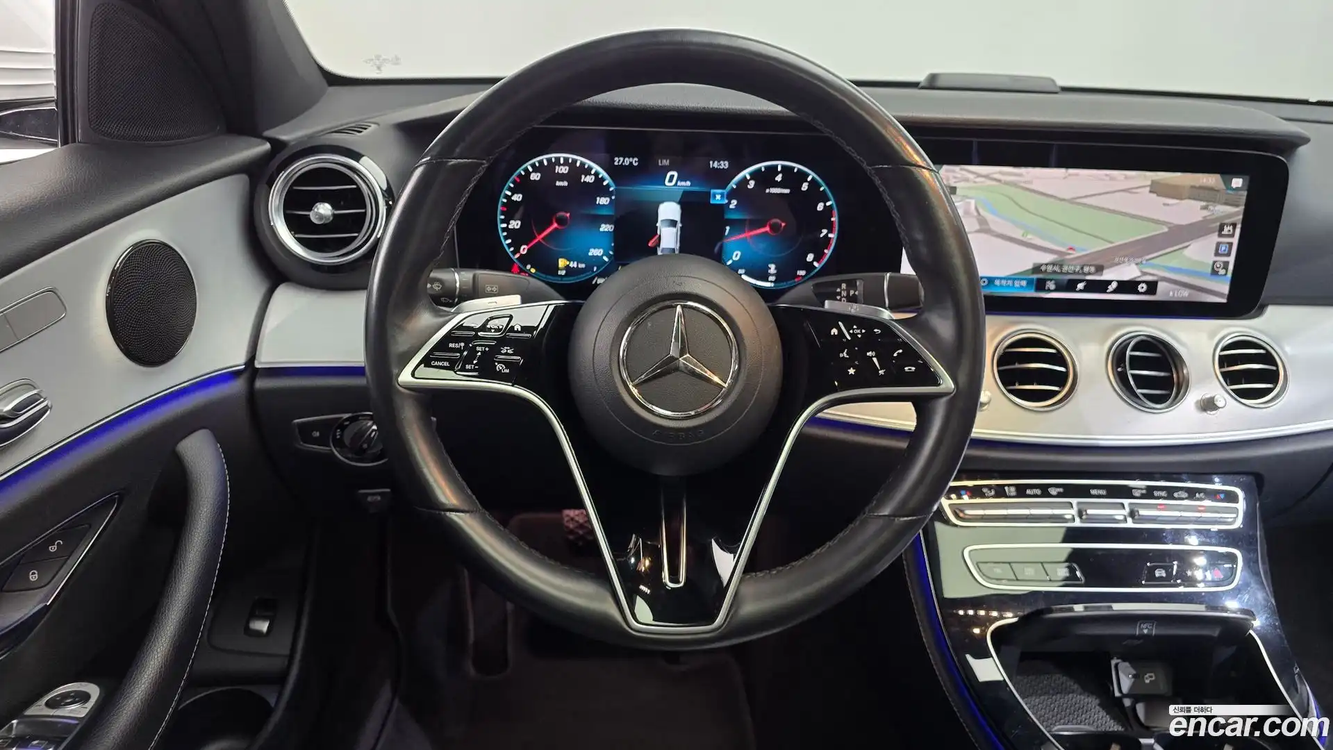 E-Class Mercedes-Benz 2021.2-OPTION-016