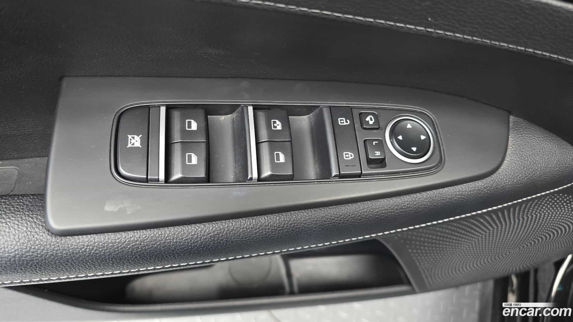 K3 Kia 2023.2-OPTION-024