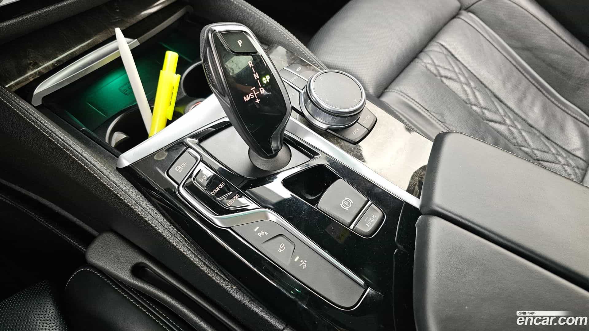 Gran Turismo BMW 2017.11-INNER-009