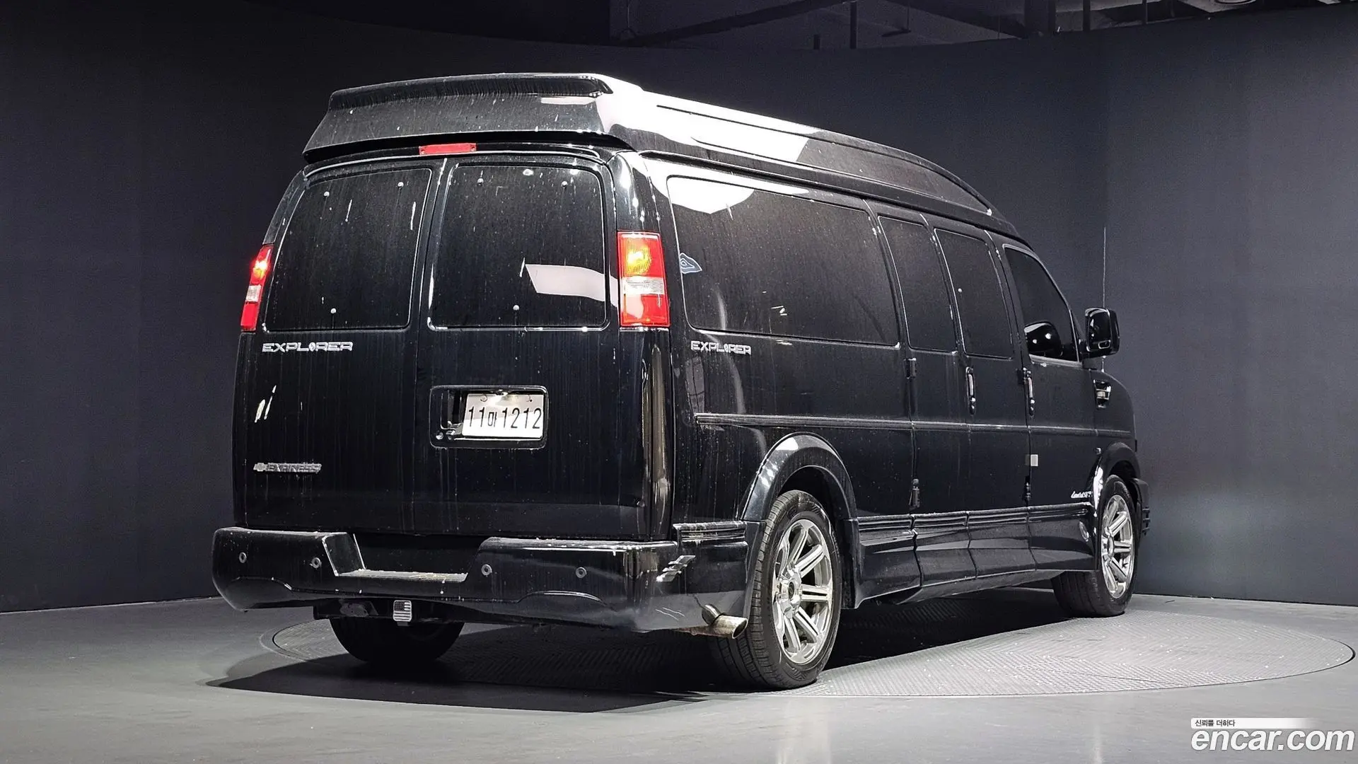 Main__Slider__Photo:Express Van Chevrolet 2017.1-1