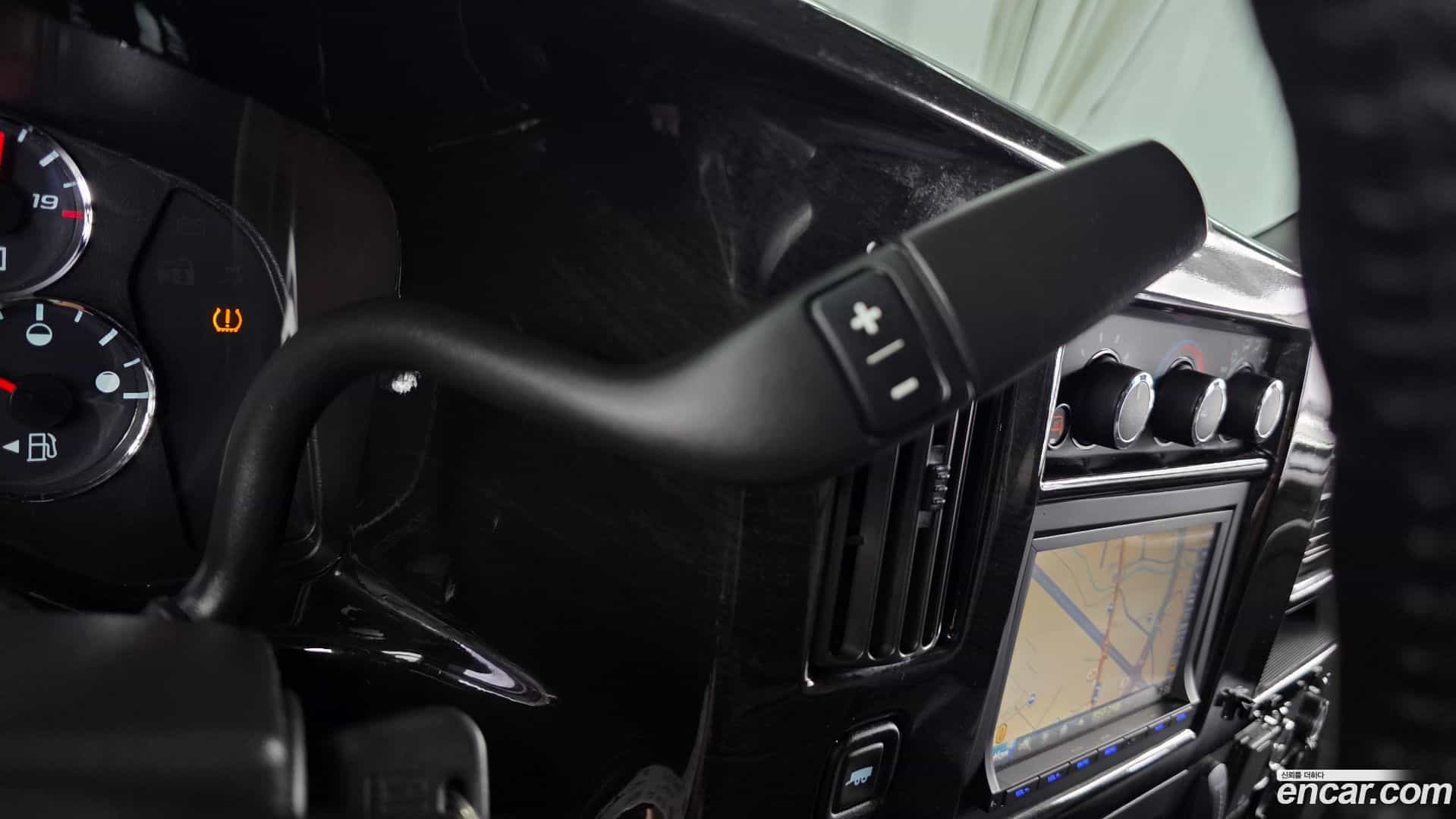 Express Van Chevrolet 2017.1-INNER-009