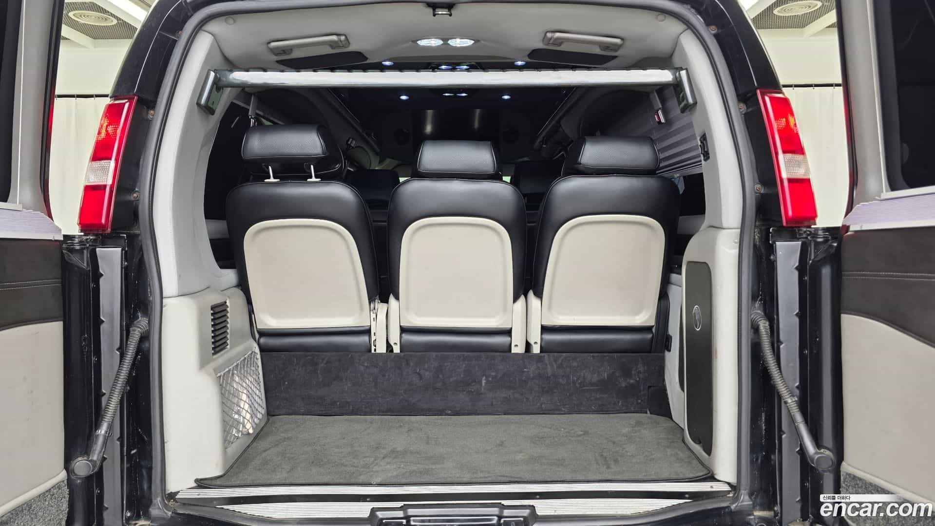 Express Van Chevrolet 2017.1-OPTION-024