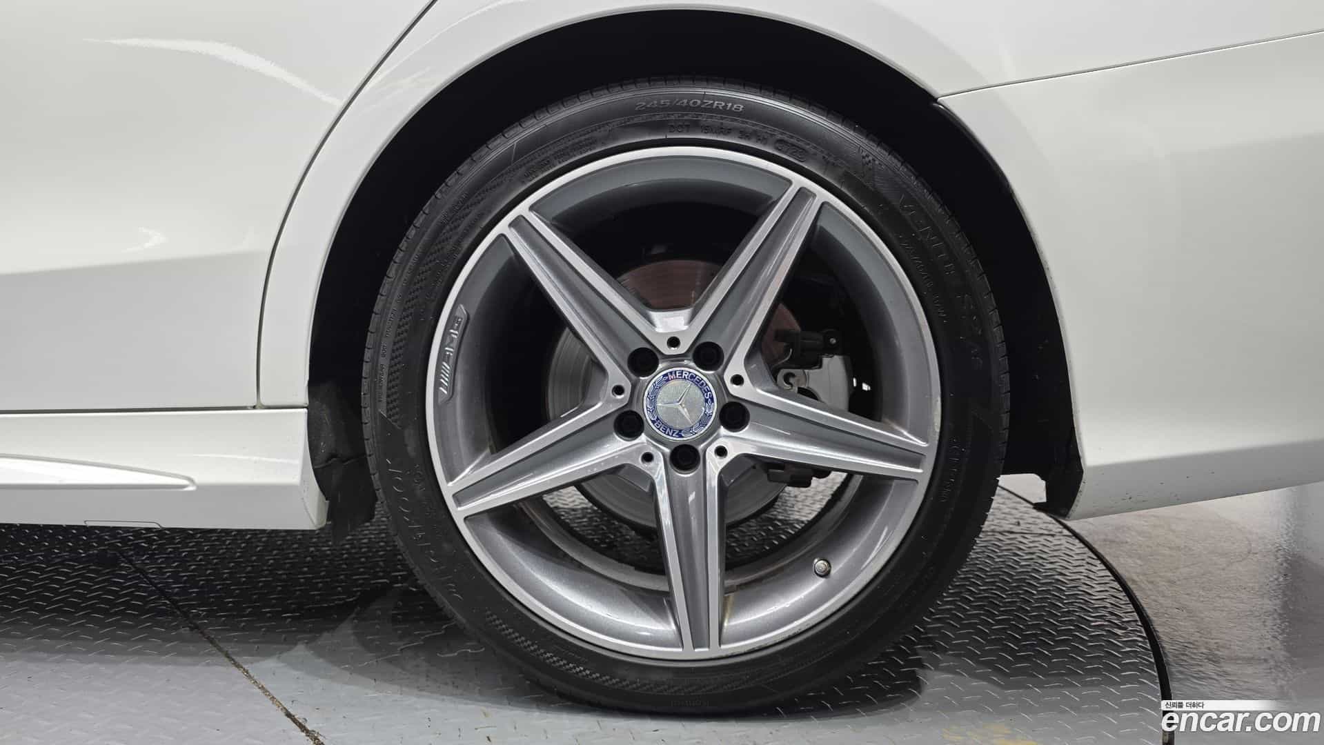 C-Class Mercedes-Benz 2016.10-OUTER-031
