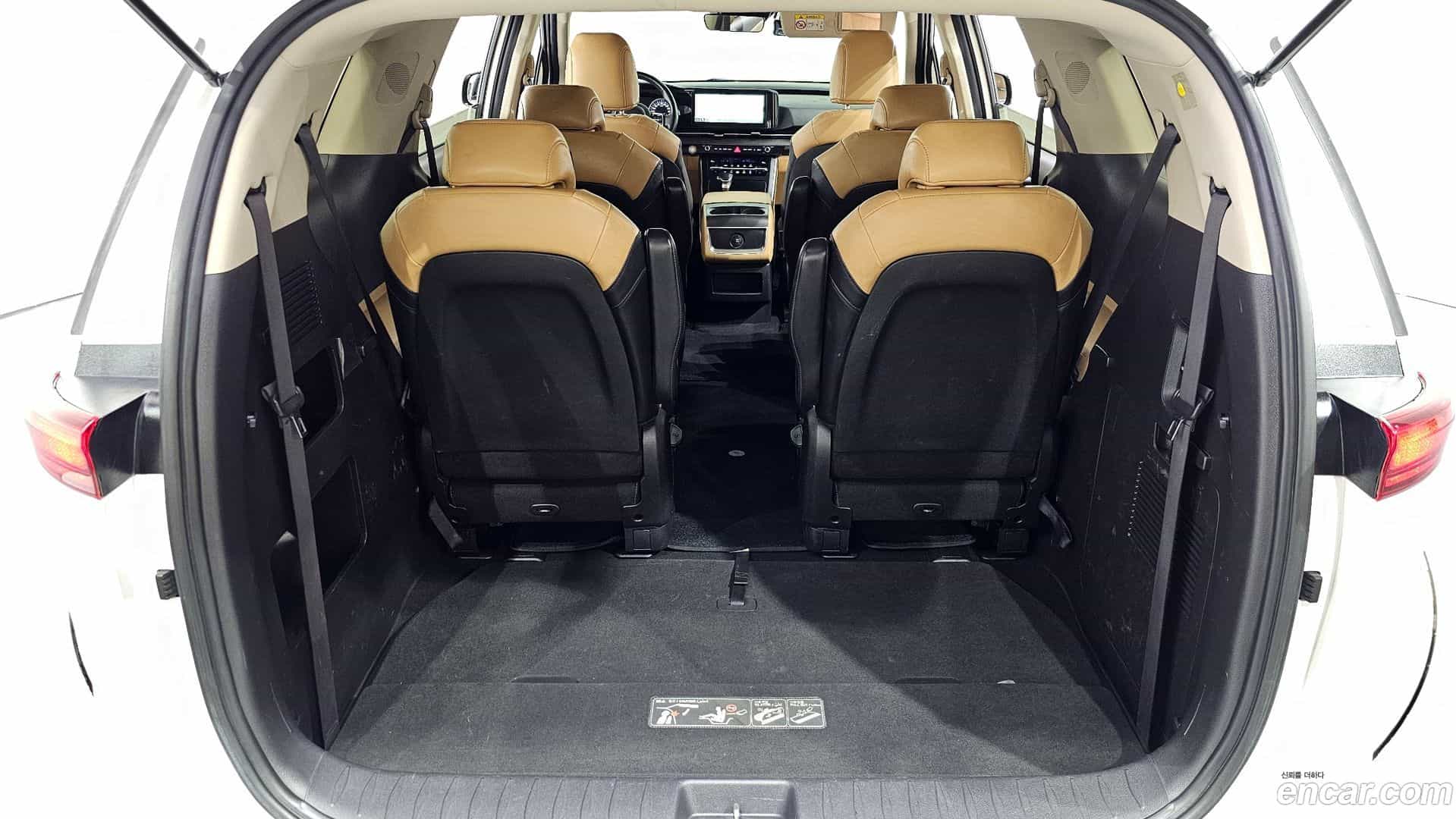 Canival Kia 2022.6-OPTION-019