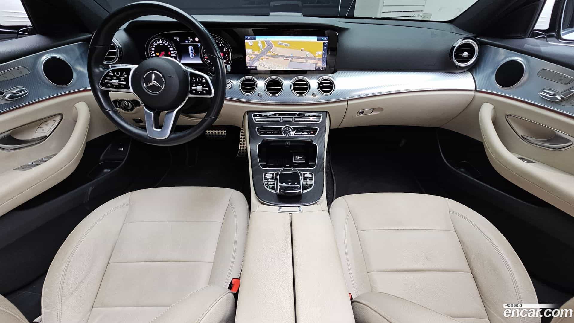E-Class Mercedes-Benz 2020.3-INNER-007