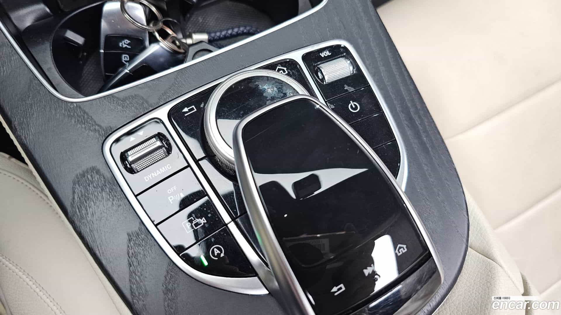 E-Class Mercedes-Benz 2020.3-OPTION-021
