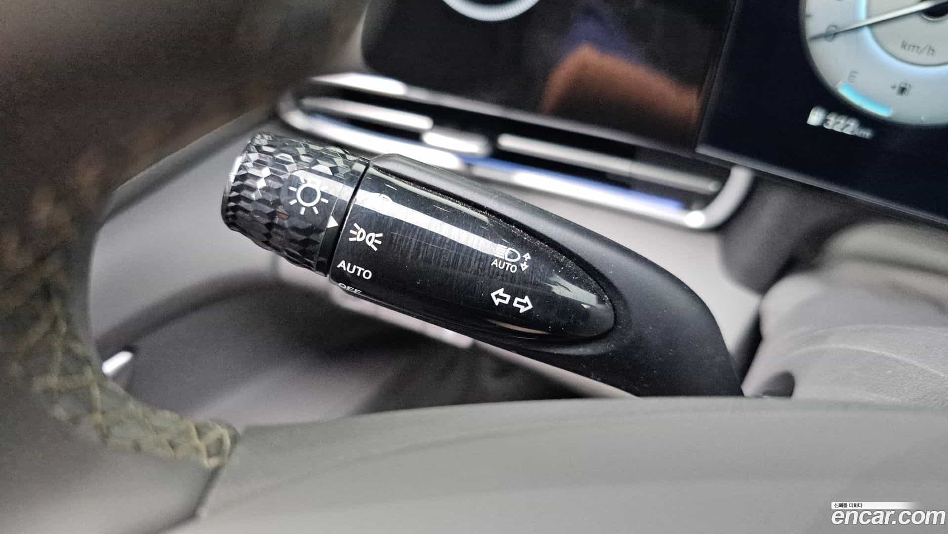 AVANTE Hyundai 2022.10-OPTION-041