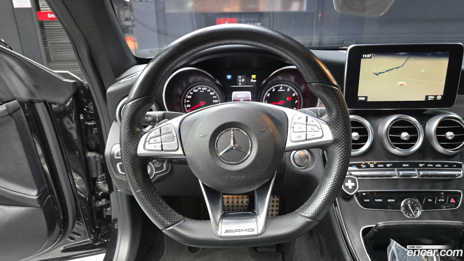 C-Class Mercedes-Benz 2017.6-OPTION-017