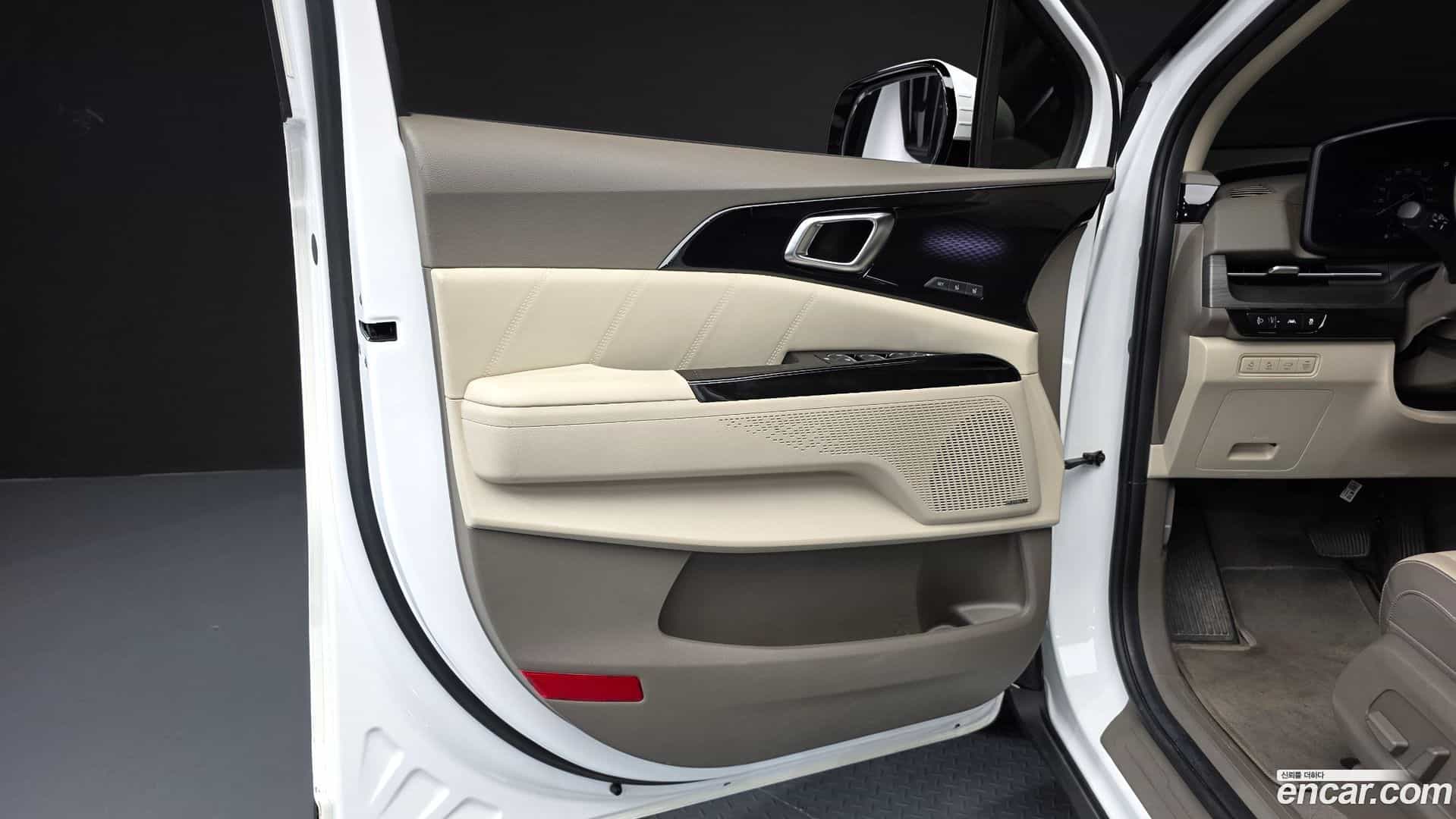 Canival Kia 2023.5-INNER-034
