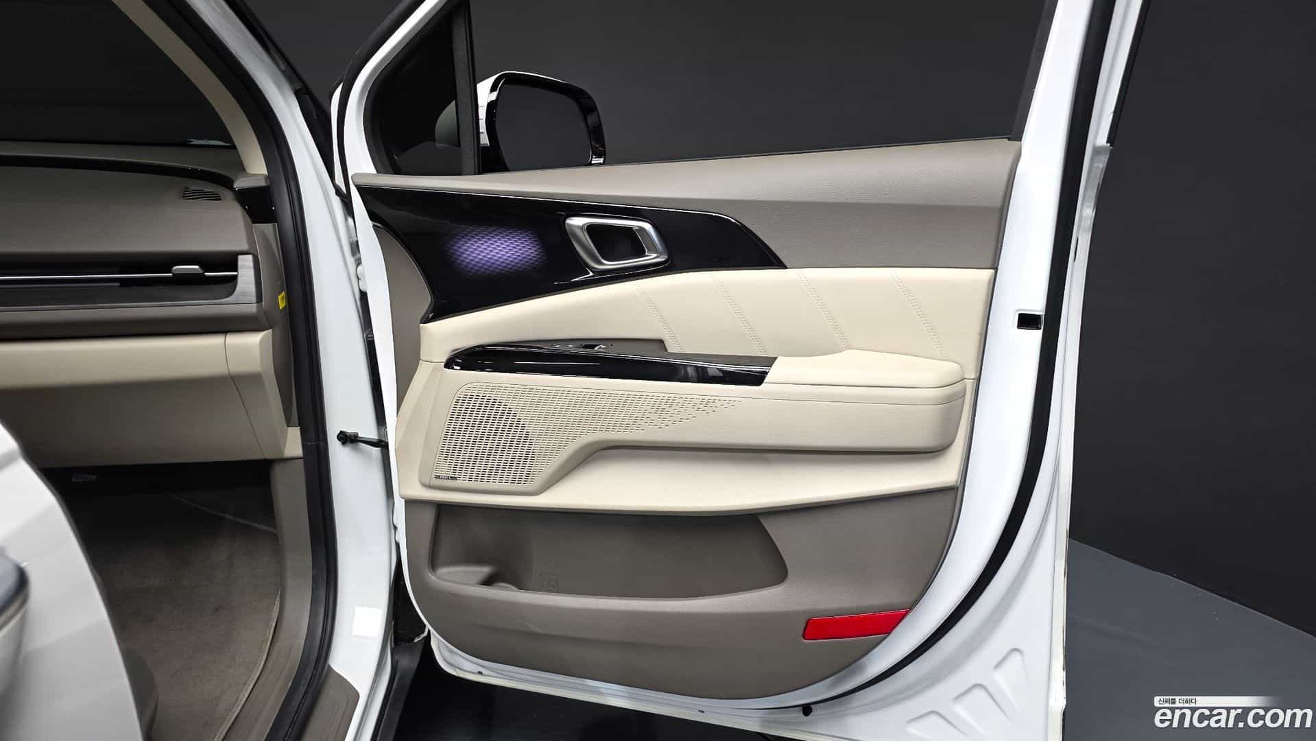 Canival Kia 2023.5-INNER-035