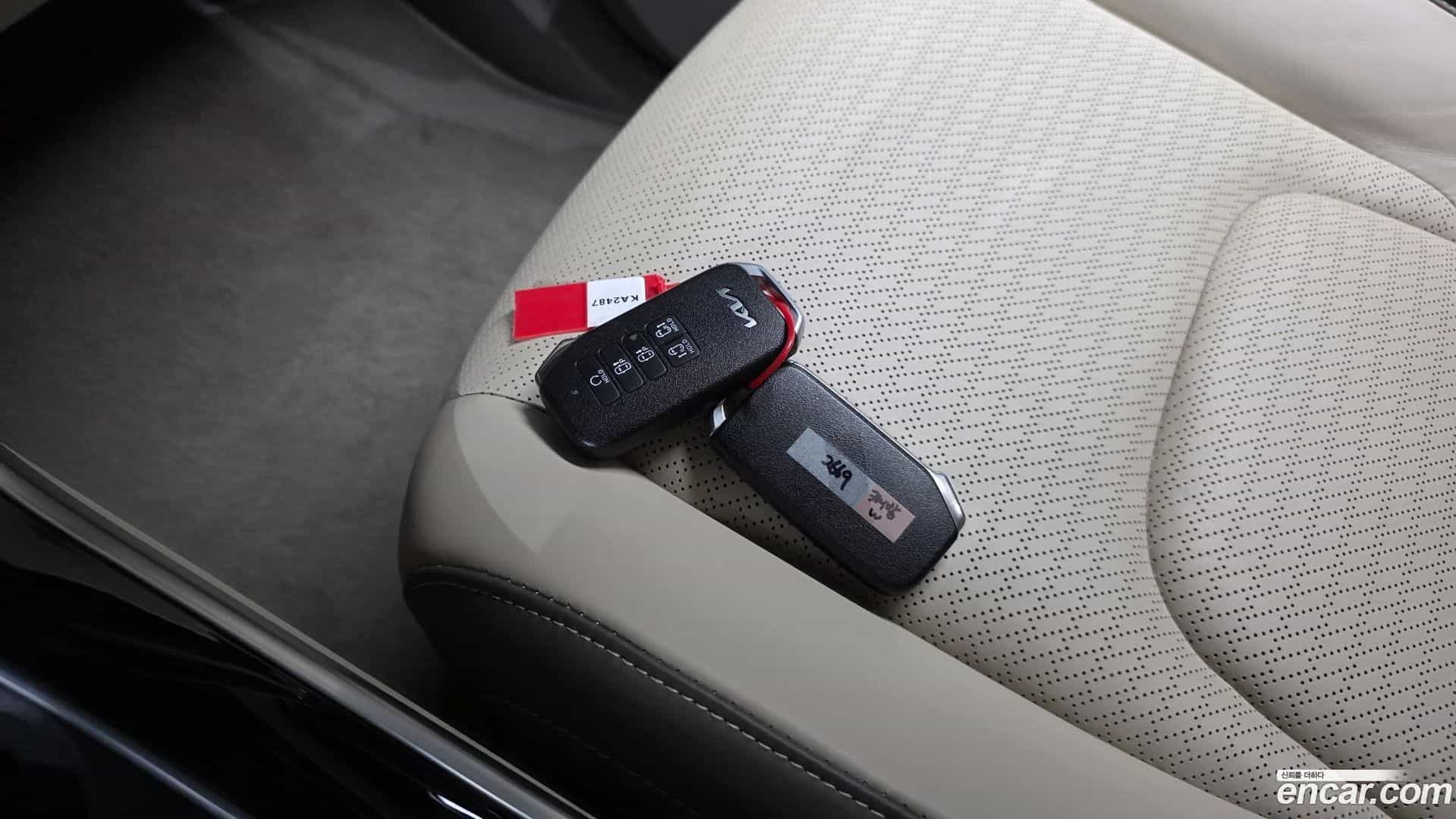 Canival Kia 2023.5-OPTION-046