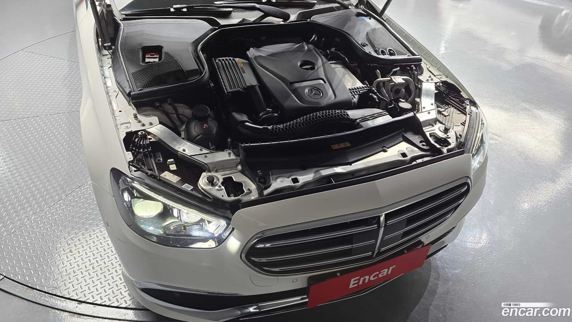 E-Class Mercedes-Benz 2022.4-OUTER-006