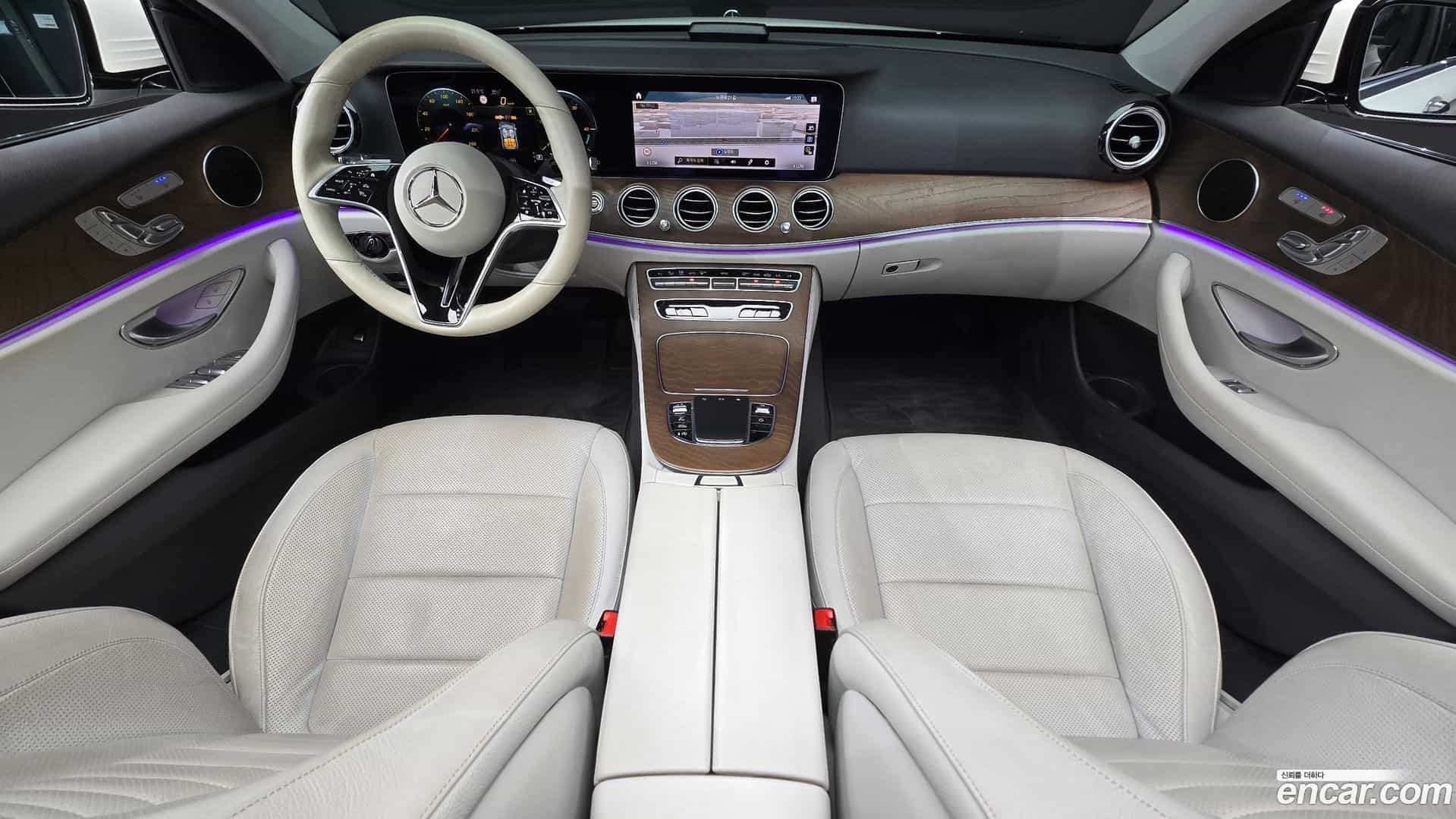 E-Class Mercedes-Benz 2022.4-INNER-007