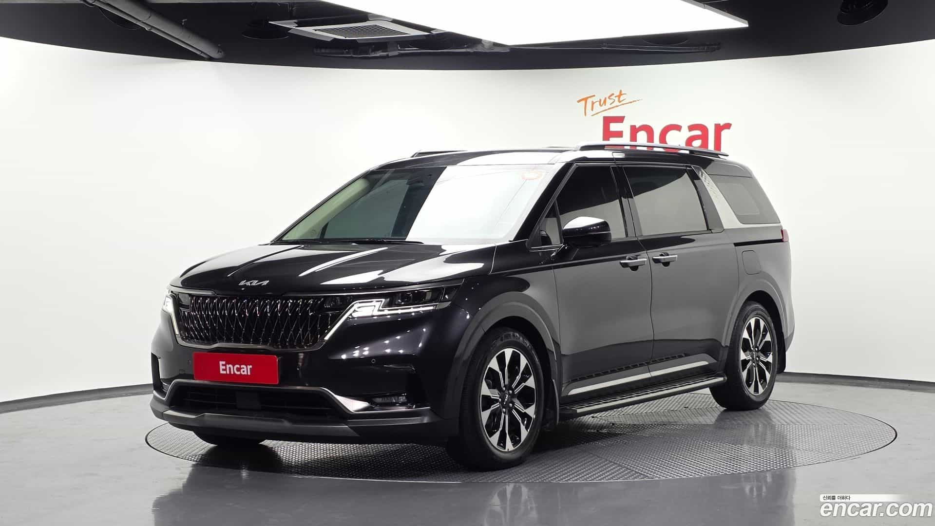 Canival Kia 2021.10-OUTER-001