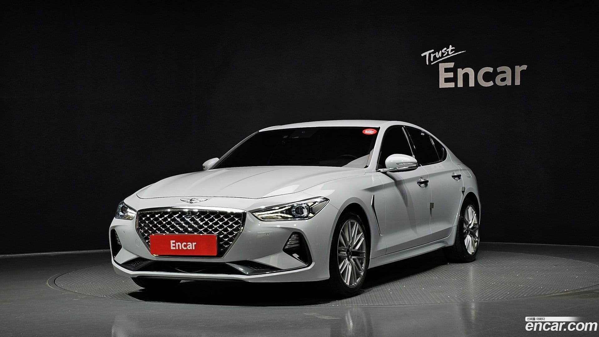 Main__Slider__Photo:G70 Genesis 2019.2-0
