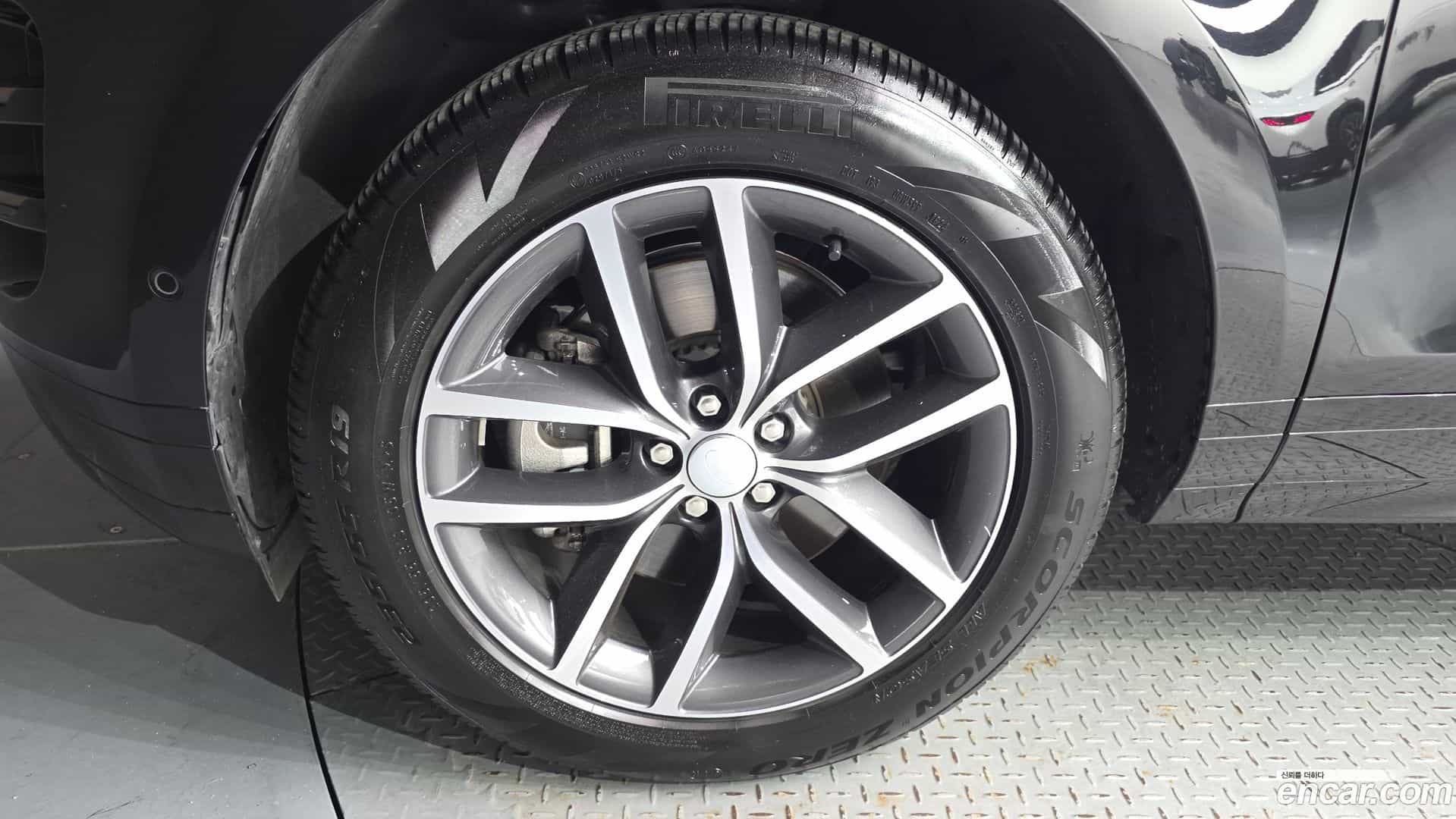 Range Rover Evoque Land Rover 2024.11-OUTER-005
