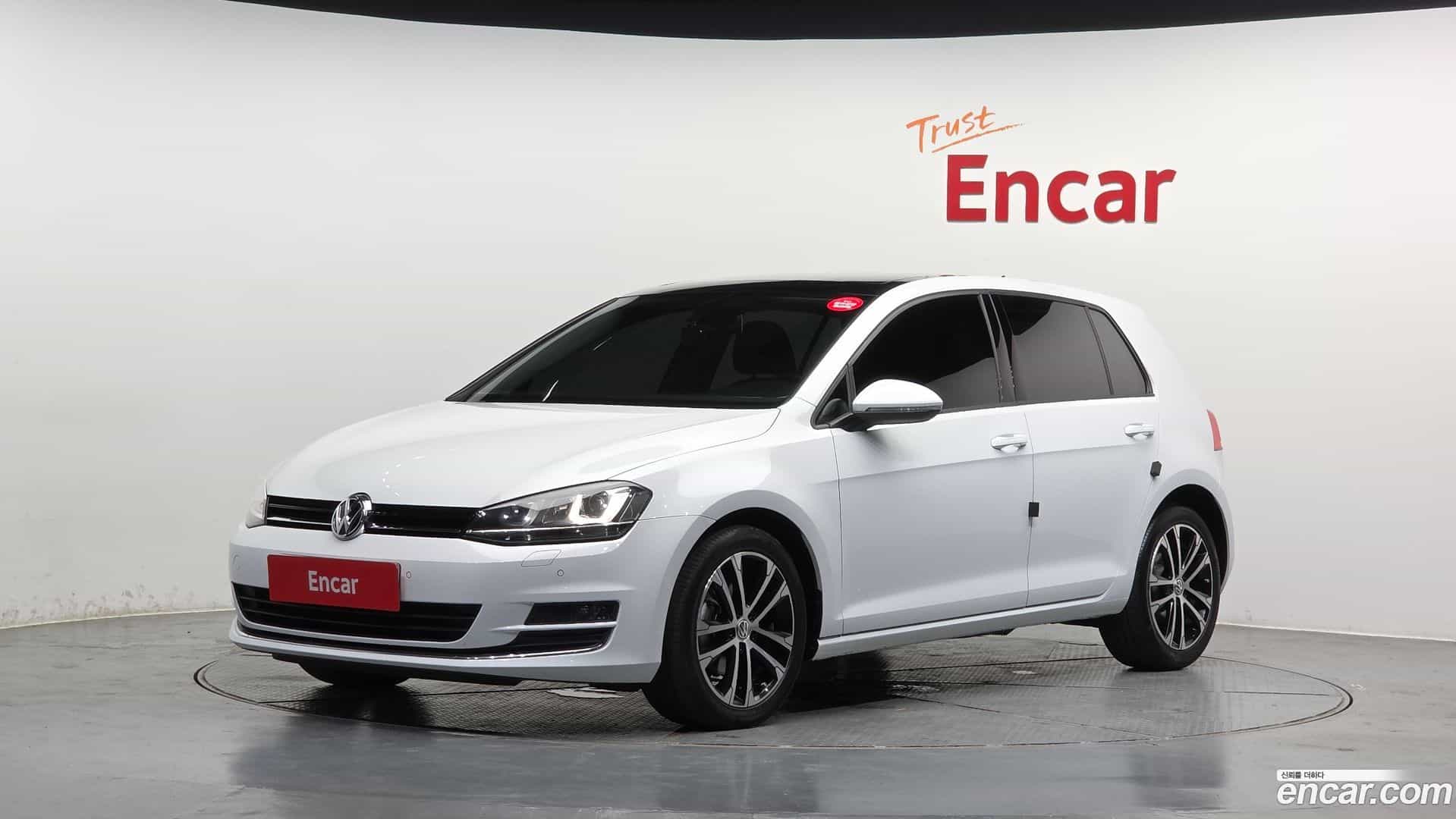 Golf Volkswagen 2016.5-OUTER-001