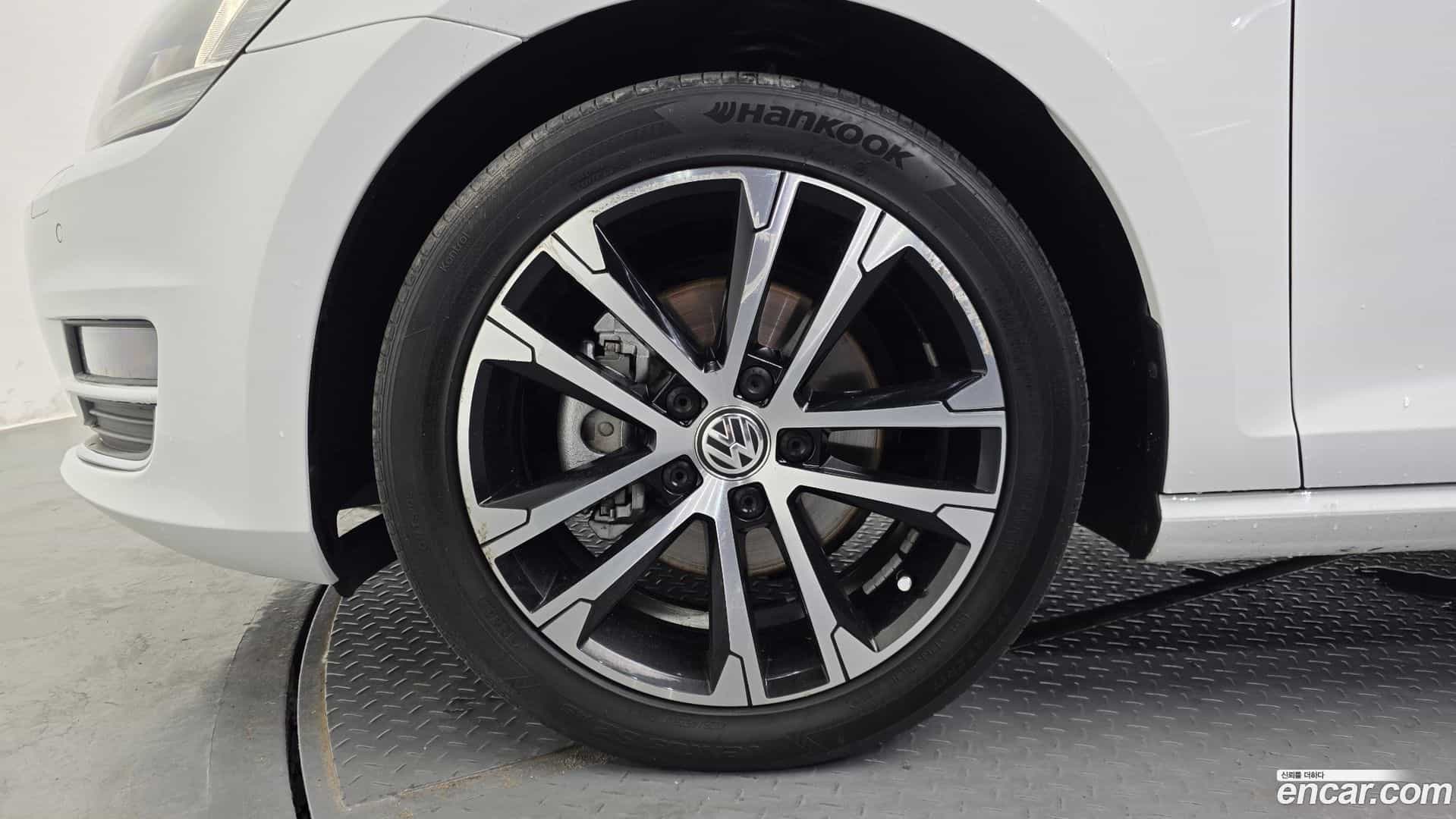 Golf Volkswagen 2016.5-OUTER-005