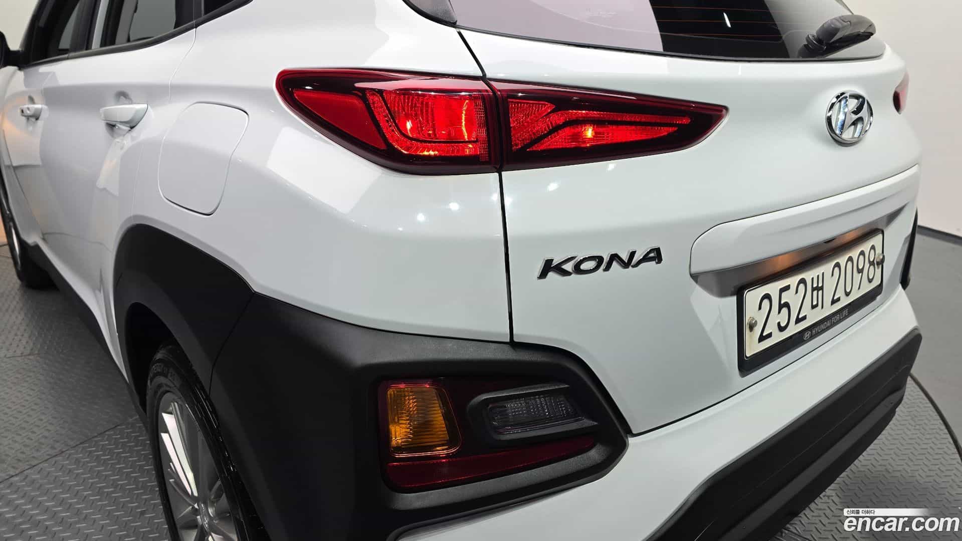 Kona Hyundai 2020.0-OUTER-033