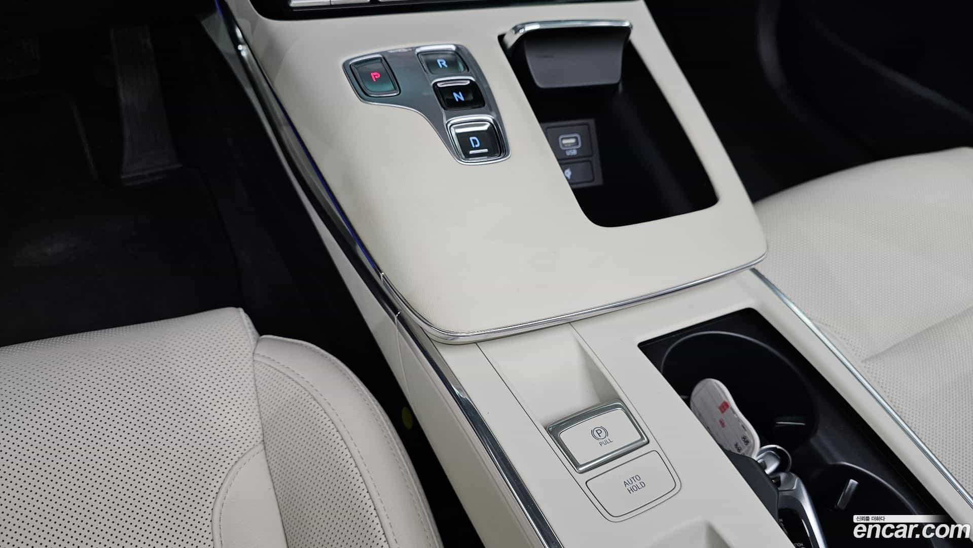 Grandeur Hyundai 2022.3-INNER-009